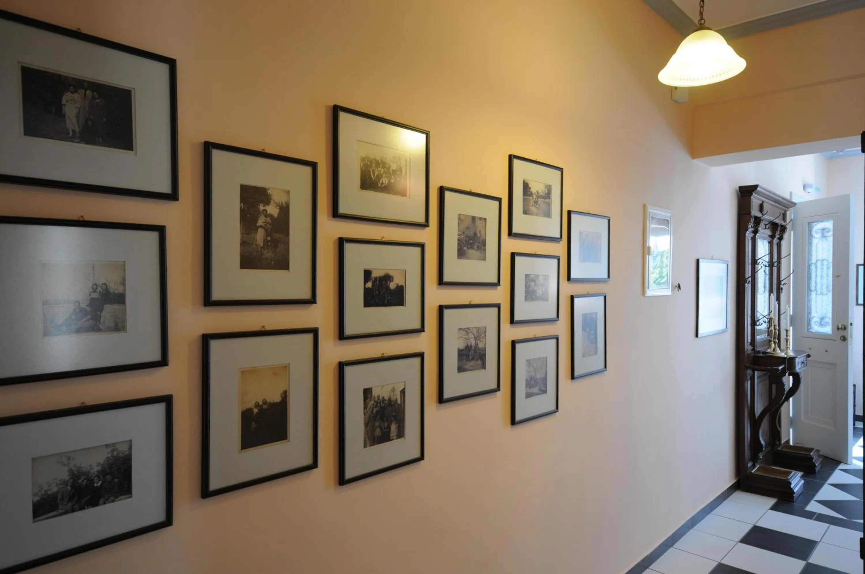 Decorative detail in Metohi Georgila