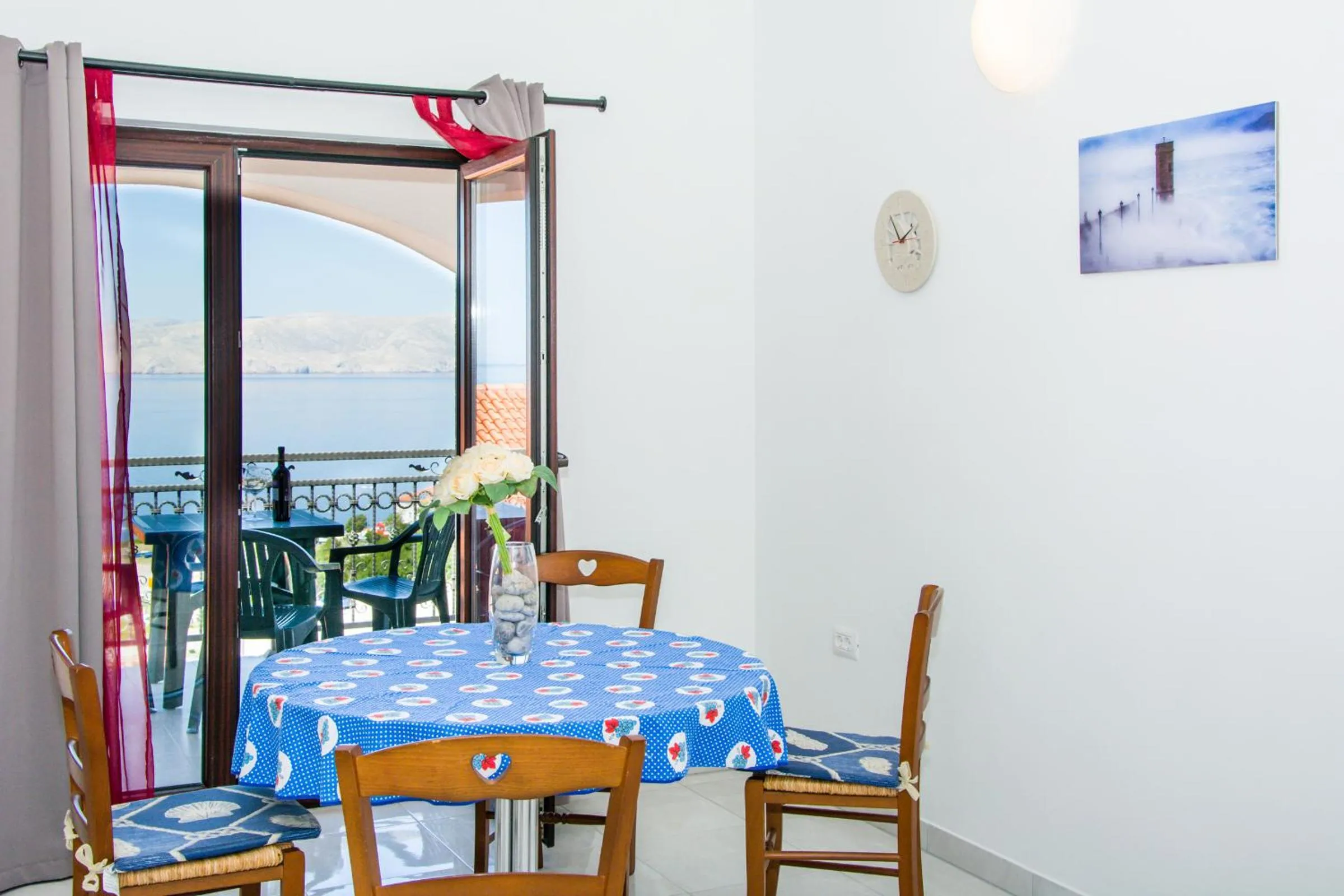 Dining area in Apartments Dada