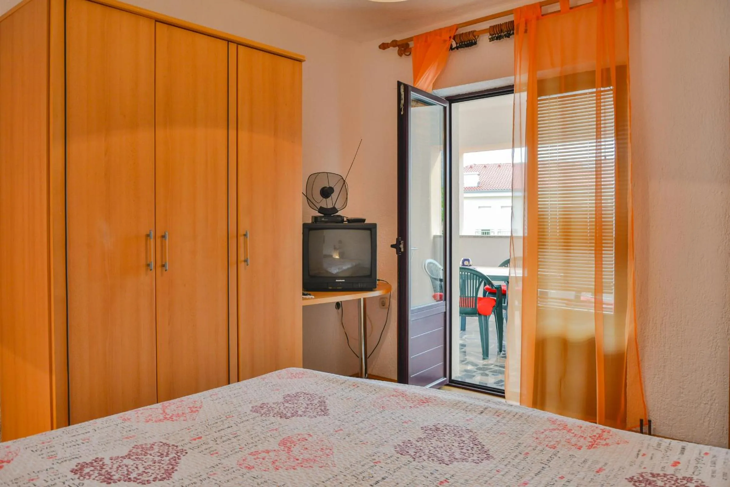 TV and multimedia, Bed in Apartments Dada