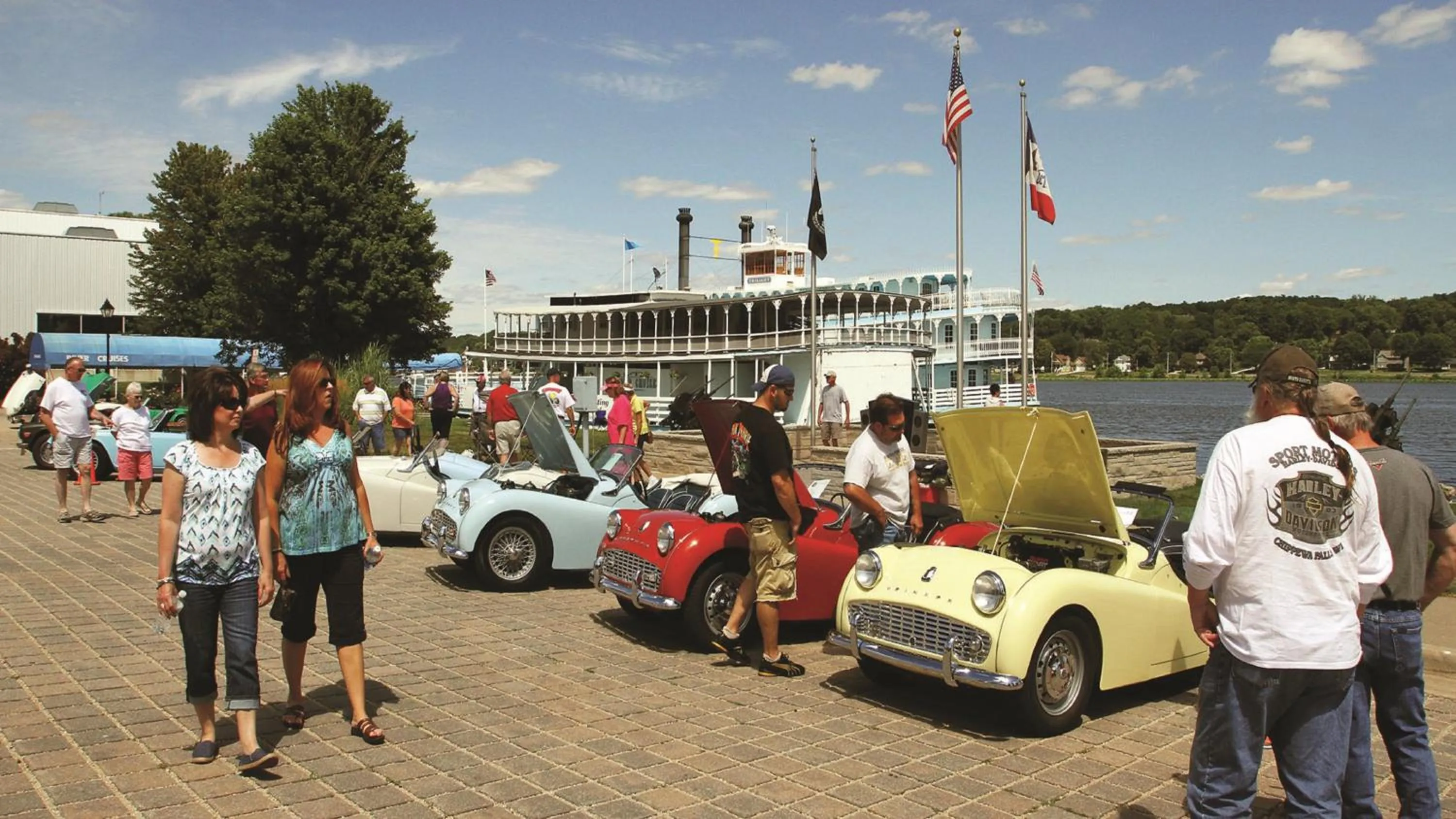 Nearby landmark in Holiday Inn Express Le Claire Riverfront-Davenport by IHG