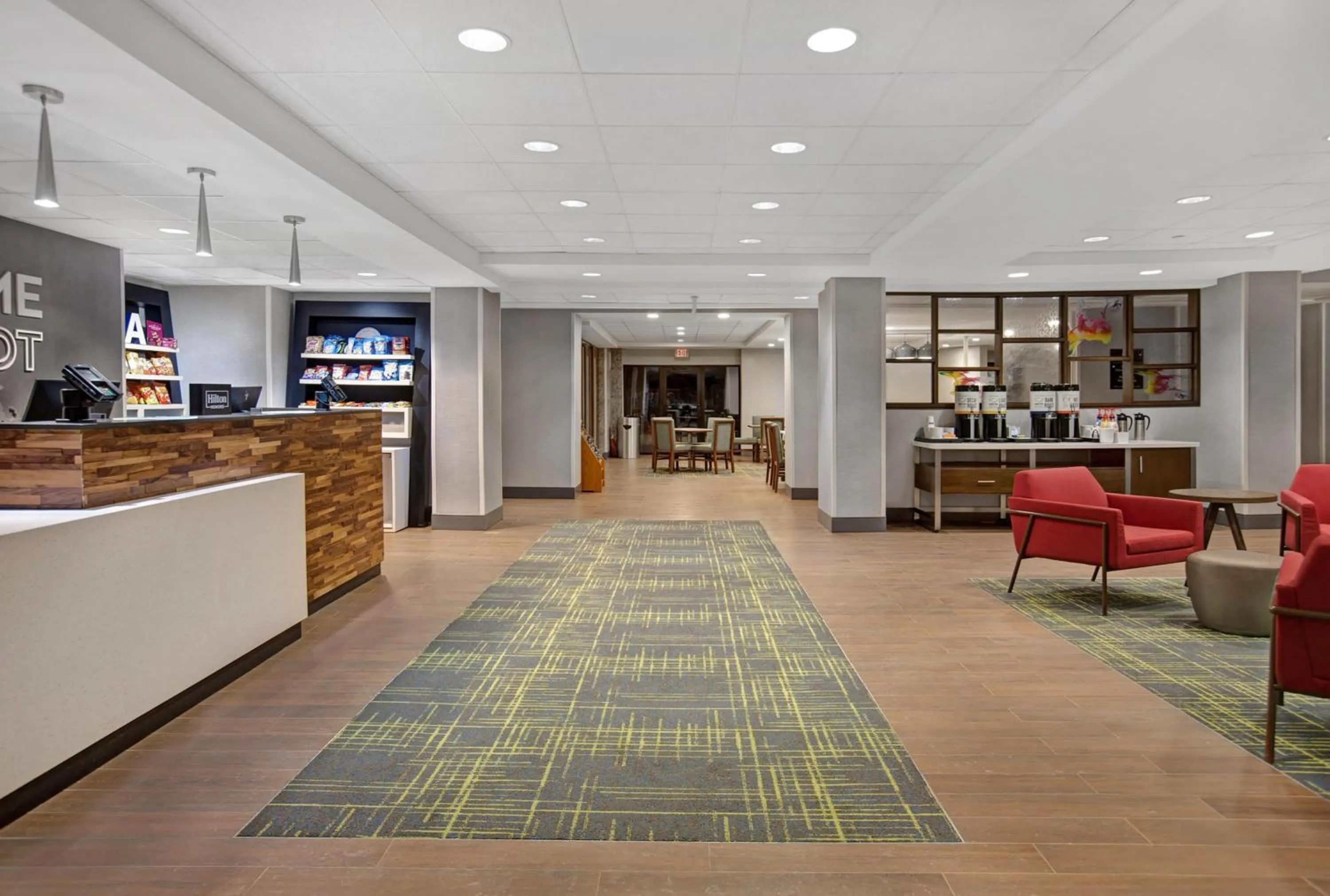 Lobby or reception in Hampton Inn Westfield
