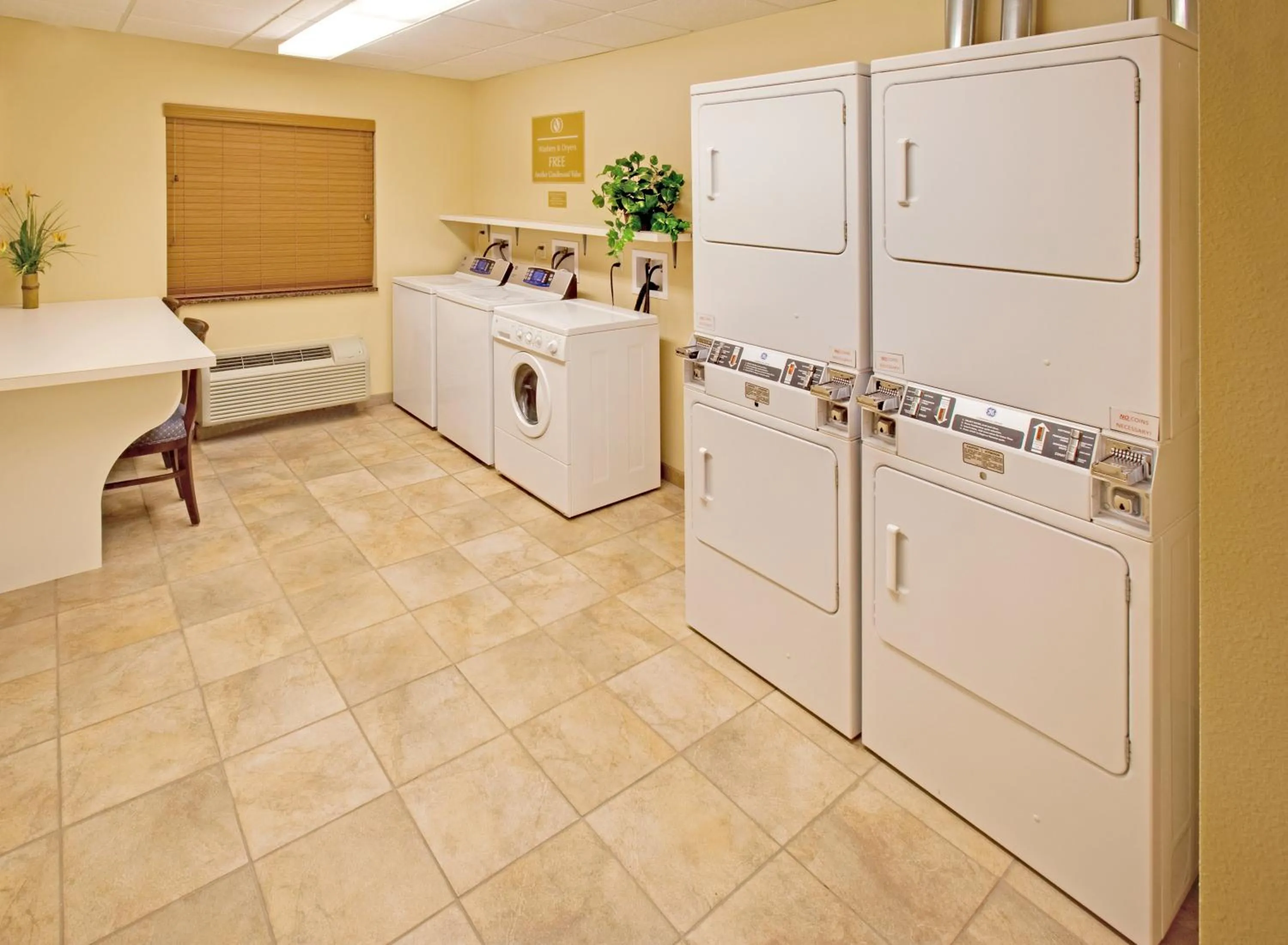 Other in Candlewood Suites Bellevue by IHG