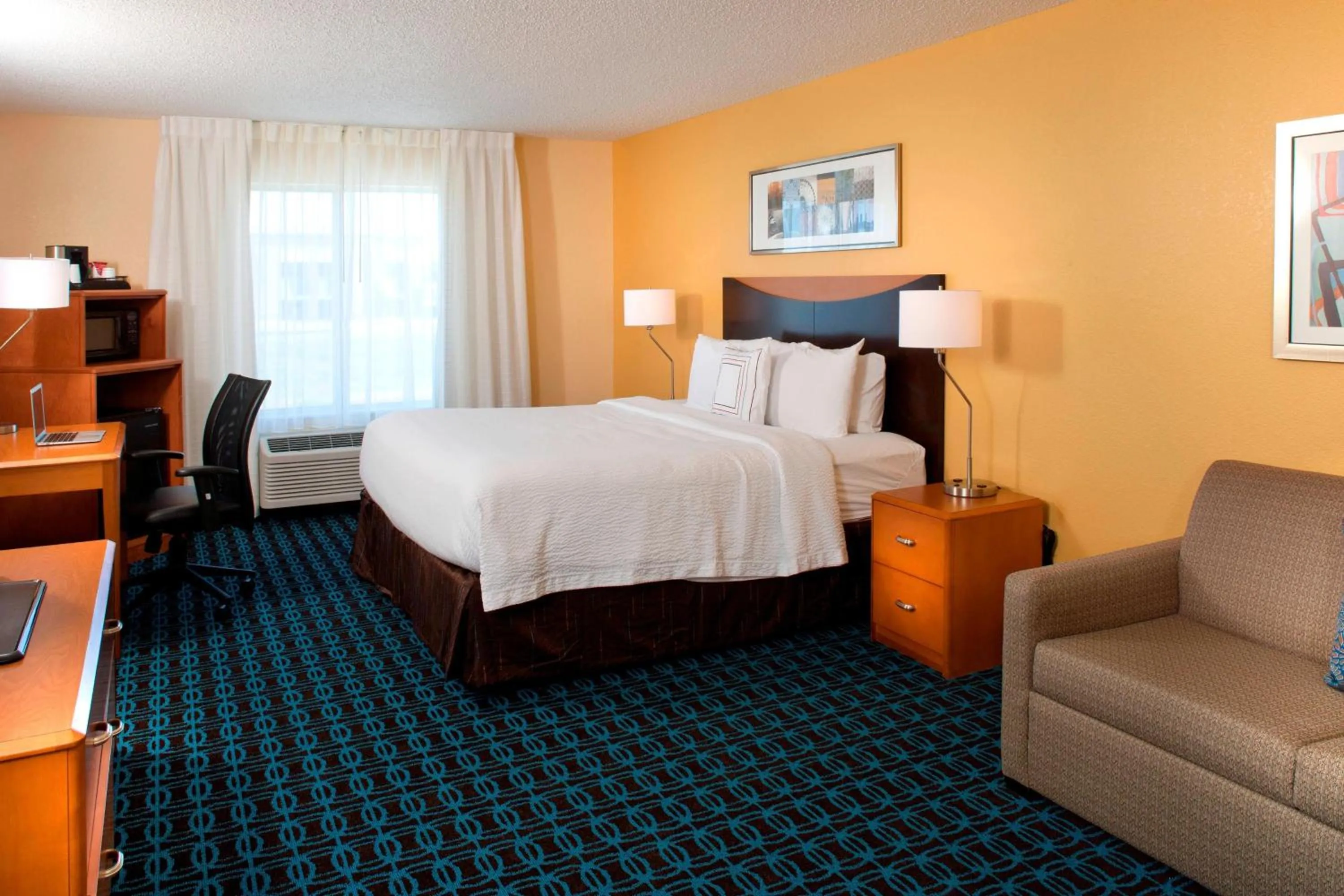 Bedroom, Bed in Fairfield Inn & Suites by Marriott Denver Tech Center/ South