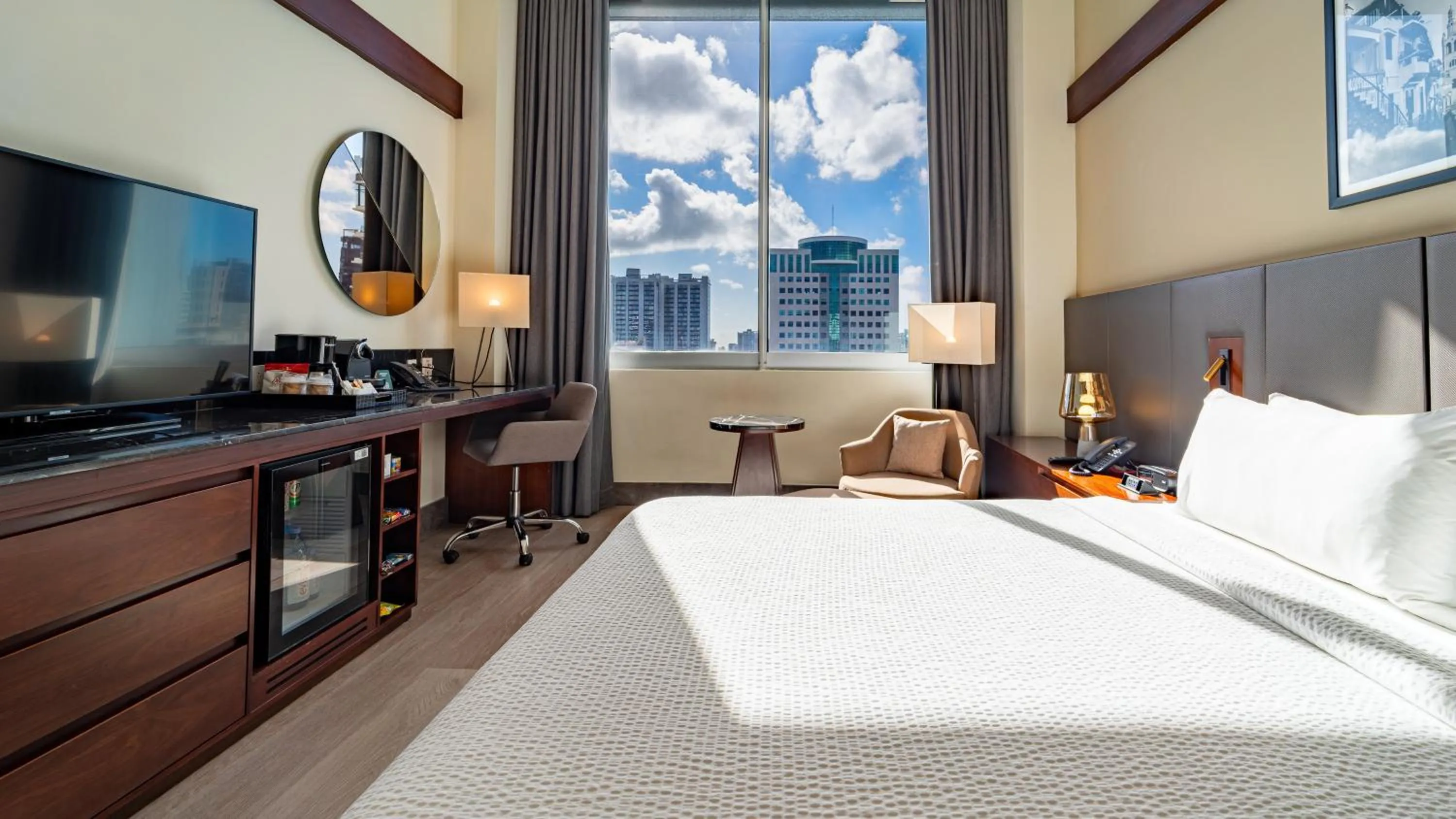 Photo of the whole room, Bed in Holiday Inn Santo Domingo by IHG