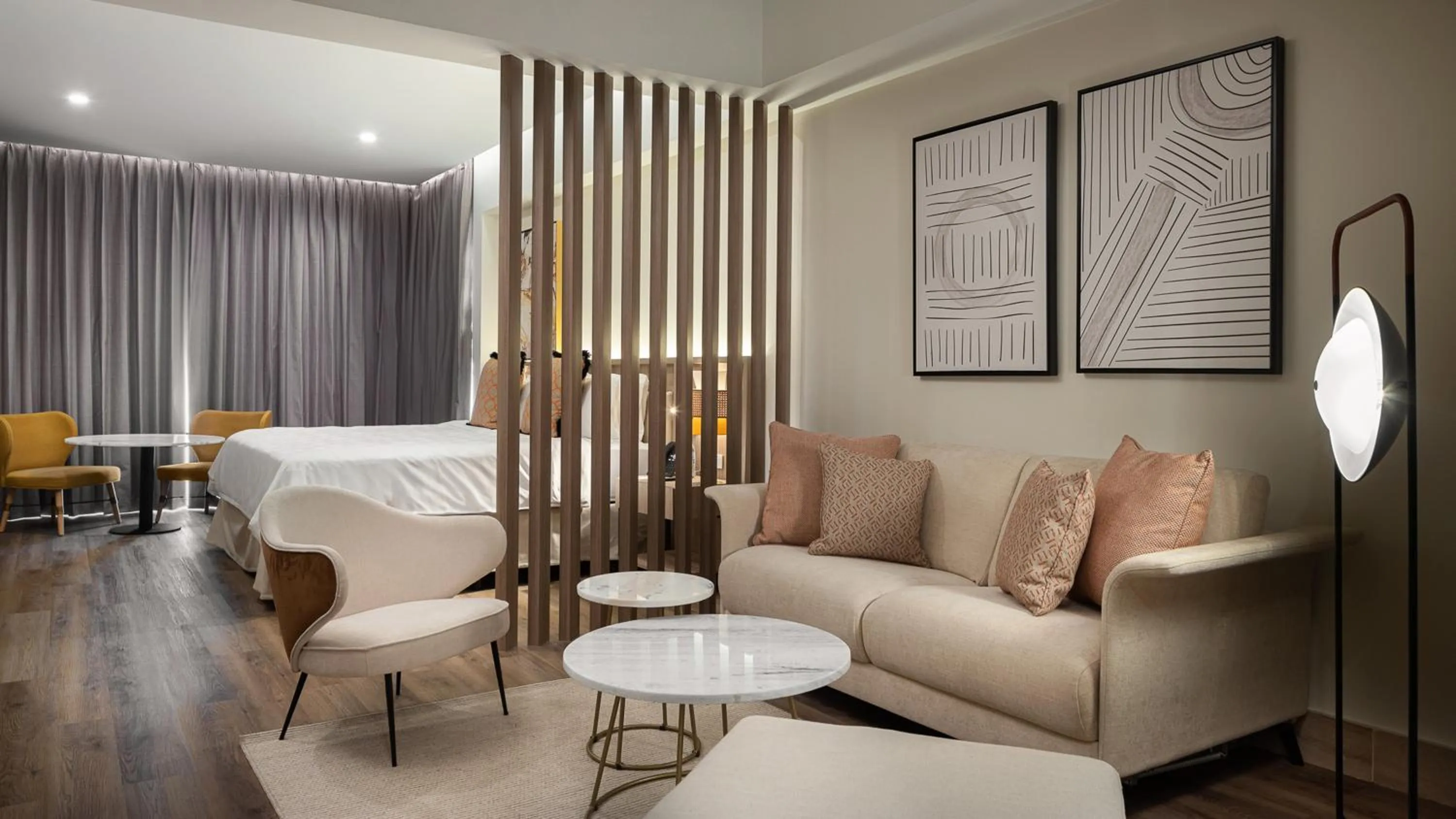 Bedroom, Bed in Holiday Inn Santo Domingo by IHG