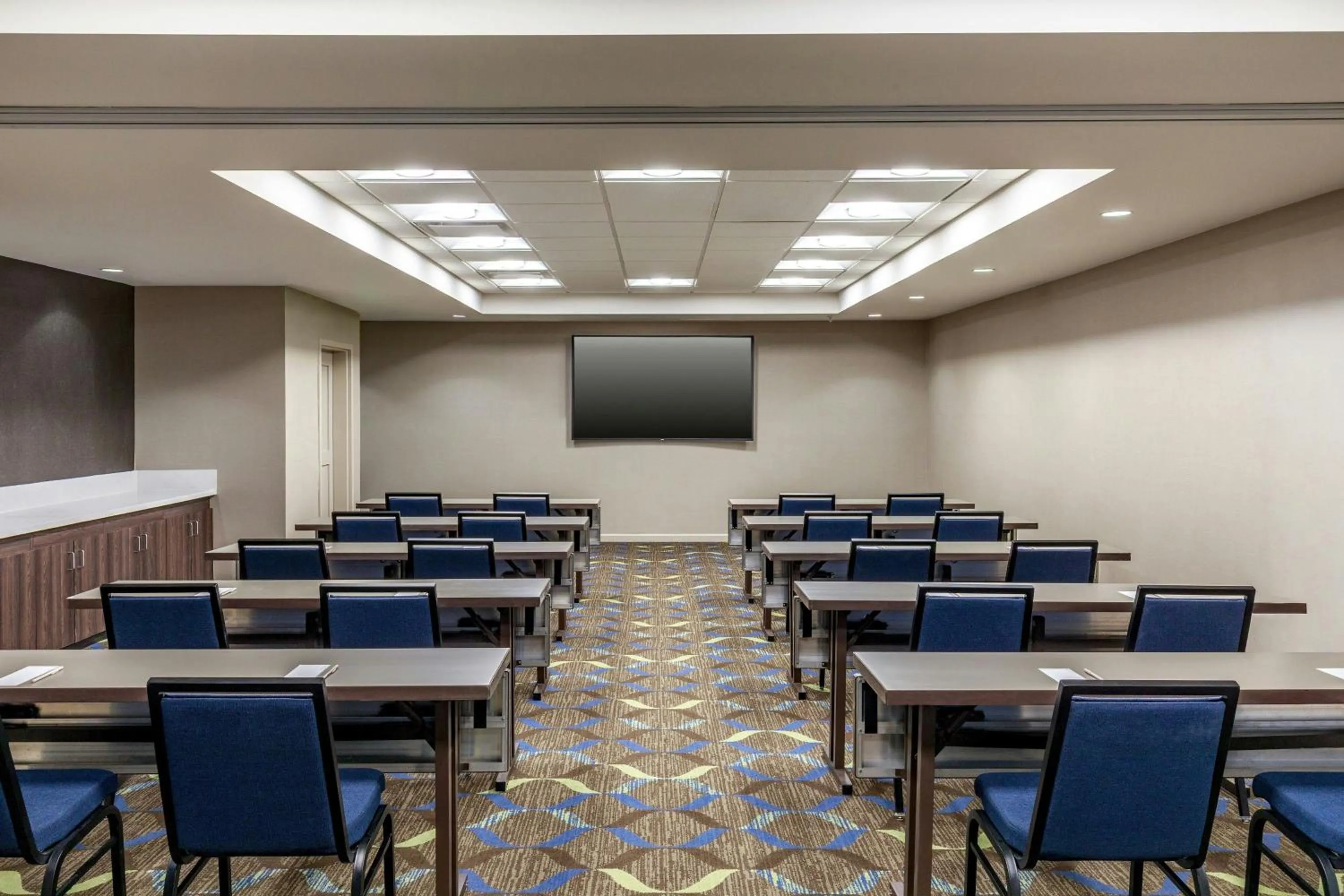 Meeting/conference room in Residence Inn by Marriott Denver Airport at Gateway Park