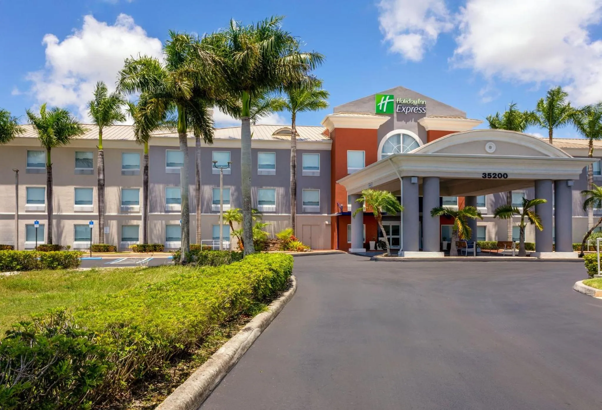 Property building in Holiday Inn Express & Suites Florida City-Gateway To Keys by IHG