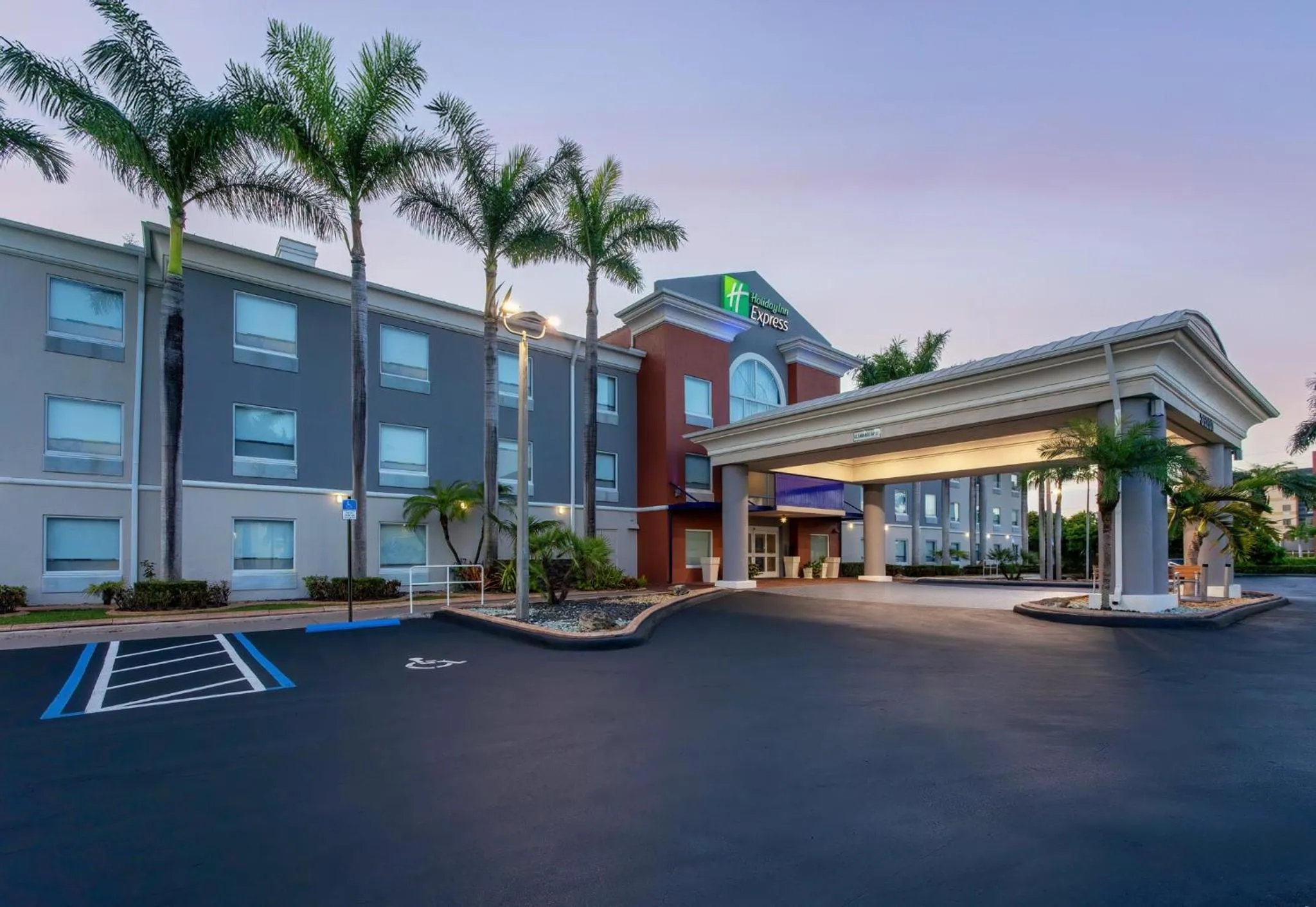 Property building in Holiday Inn Express & Suites Florida City-Gateway To Keys by IHG