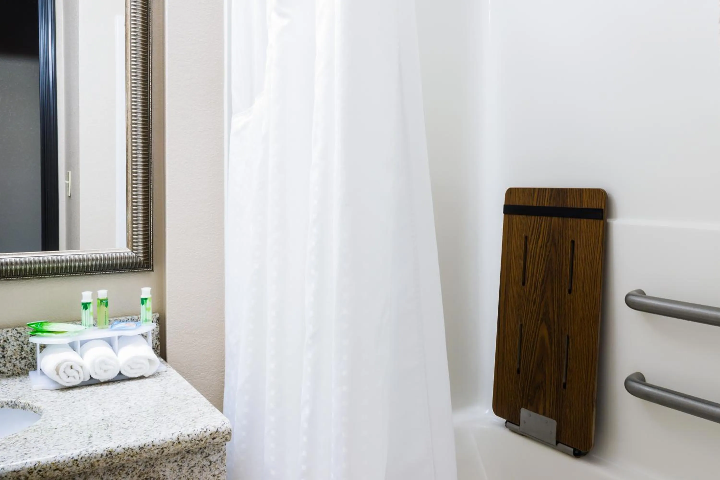 Bathroom in Holiday Inn Express Hotel & Suites Acme-Traverse City by IHG