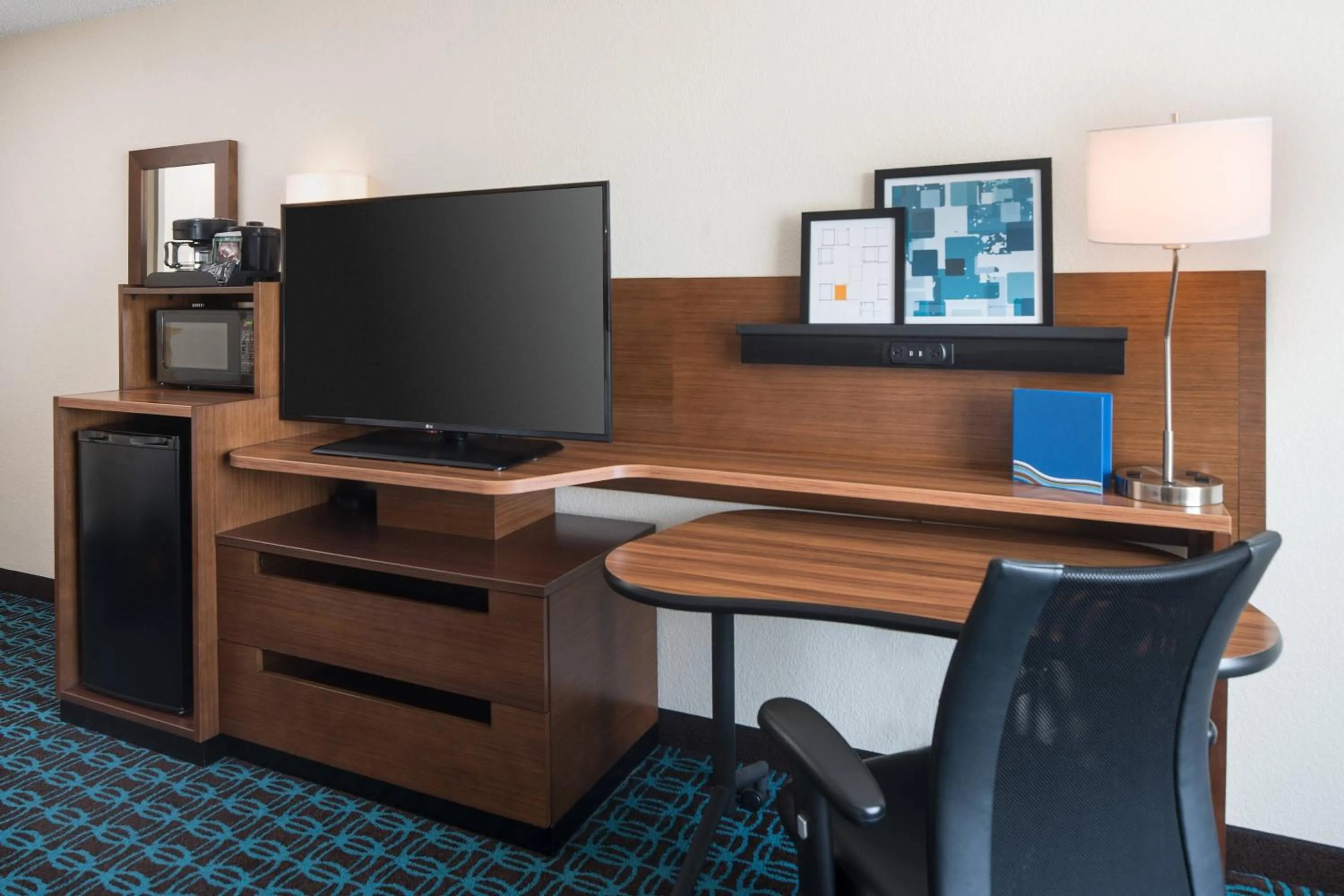 Photo of the whole room in Fairfield Inn by Marriott Loveland Fort Collins