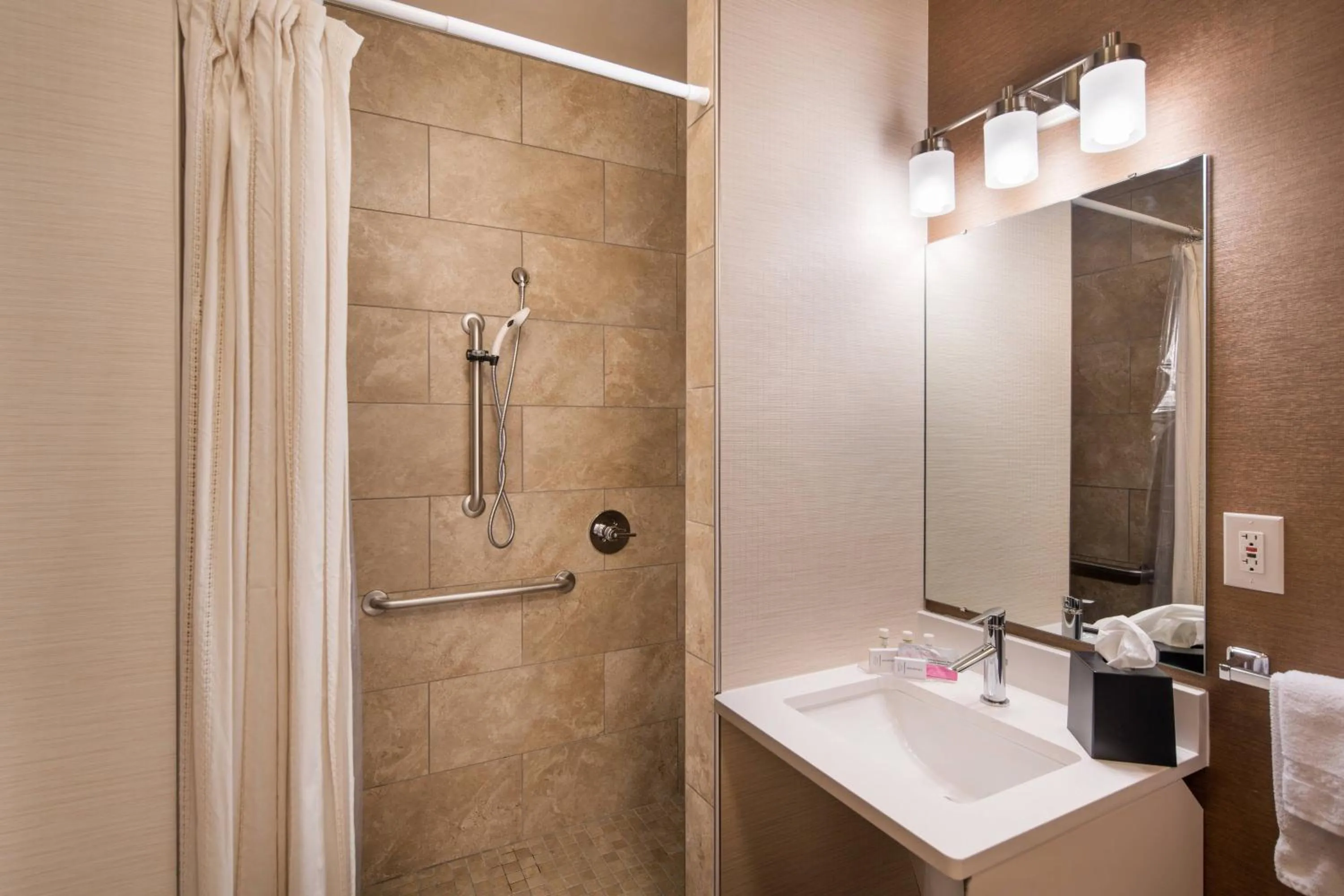 Bathroom in Fairfield Inn by Marriott Loveland Fort Collins
