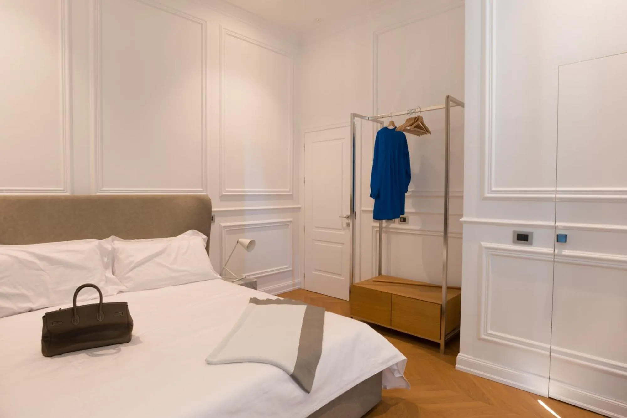 Photo of the whole room, Bed in Via Chiodo Luxury Rooms