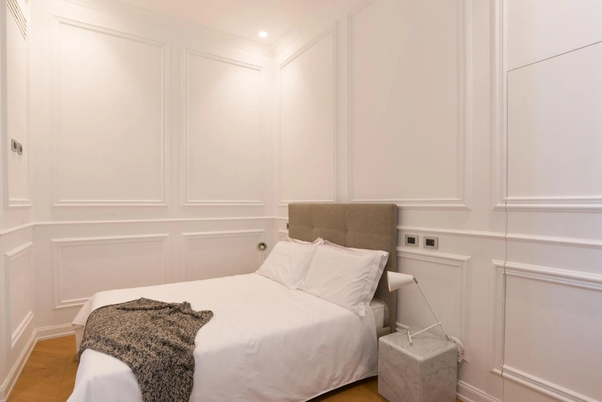 Photo of the whole room, Bed in Via Chiodo Luxury Rooms