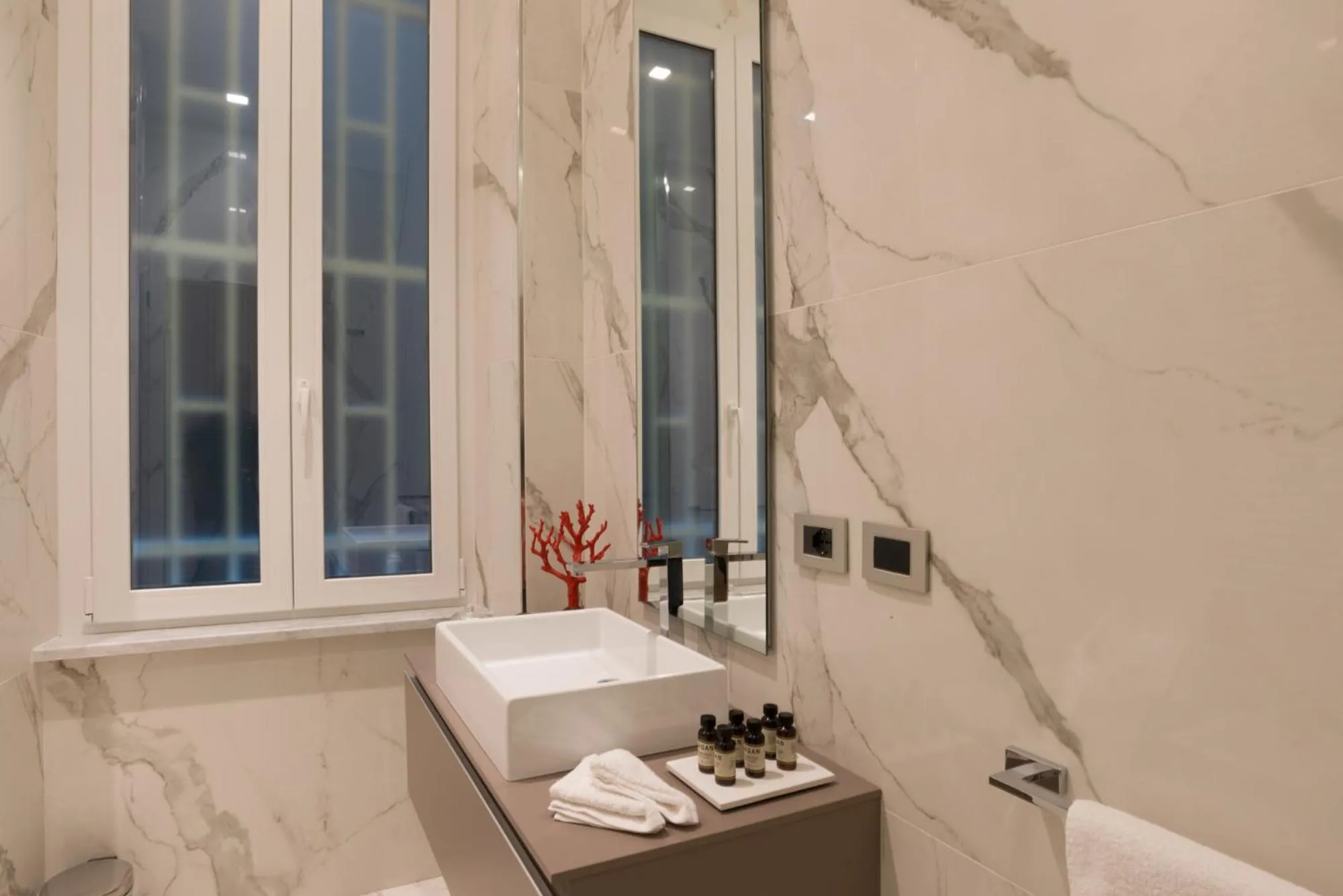 Bathroom in Via Chiodo Luxury Rooms