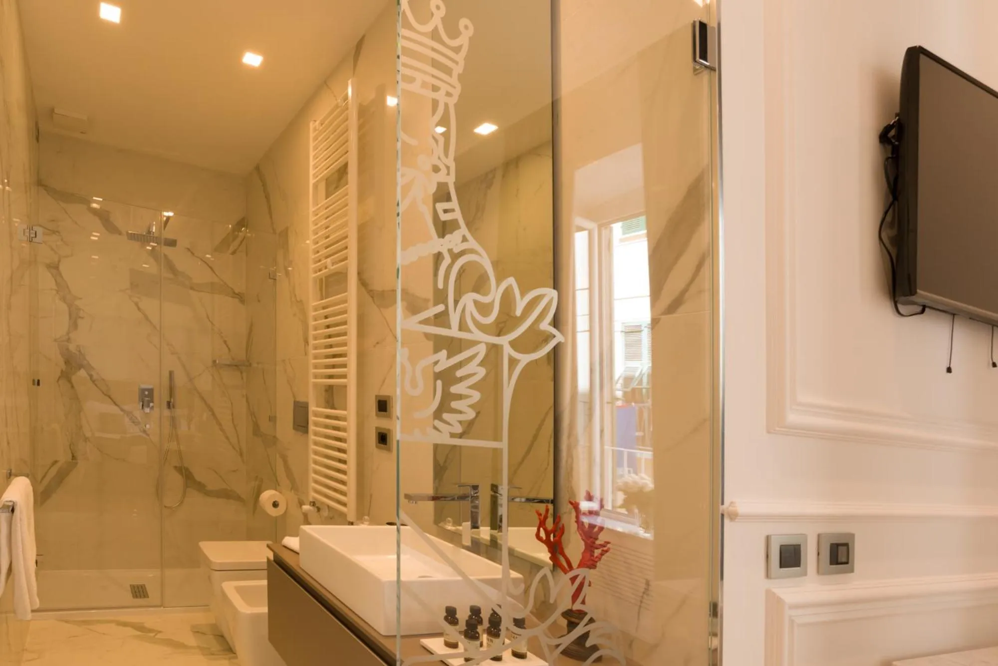 Bathroom in Via Chiodo Luxury Rooms