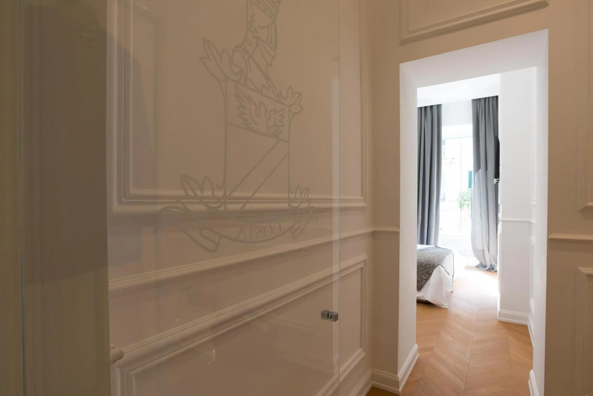 Day in Via Chiodo Luxury Rooms