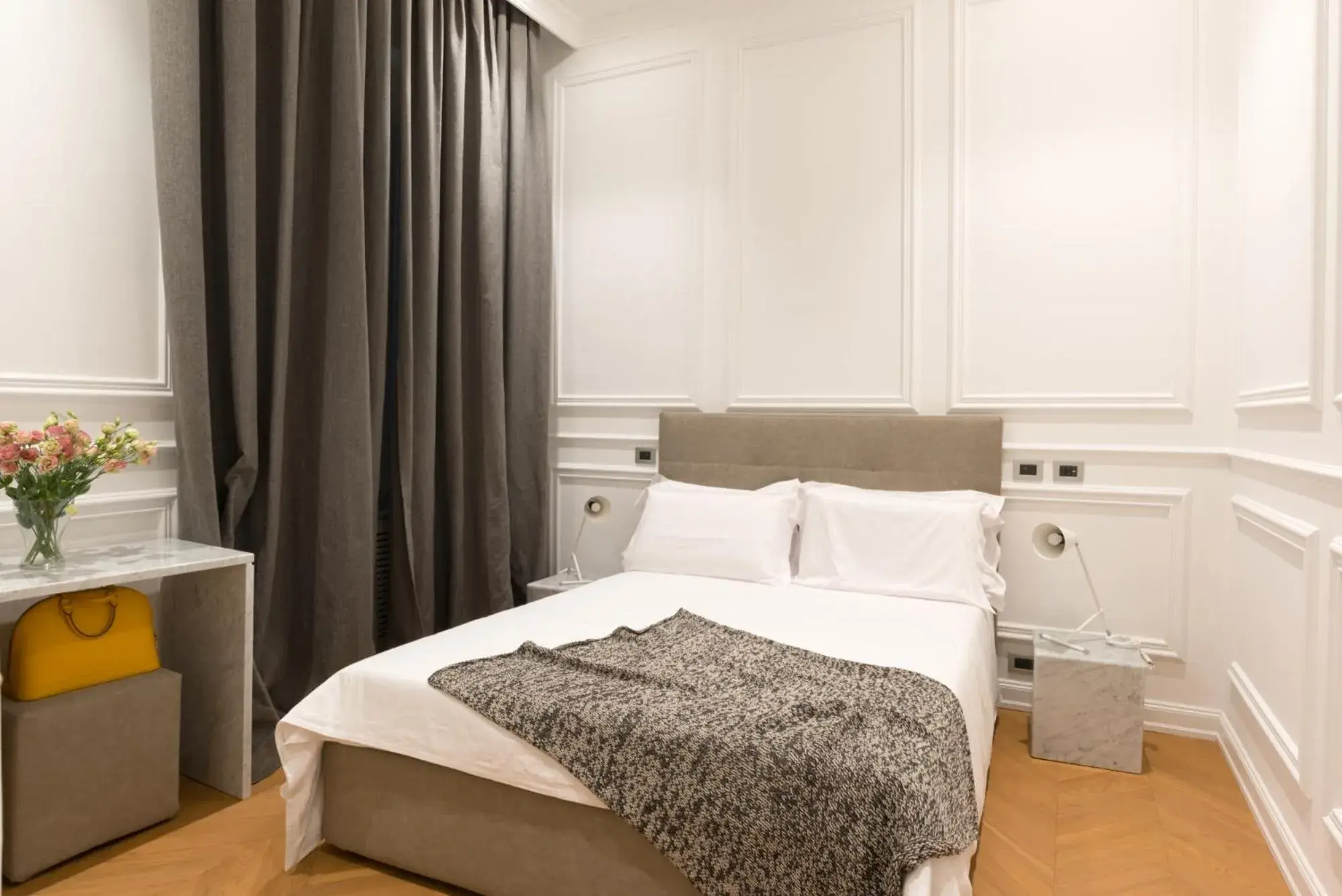 Standard Double Room in Via Chiodo Luxury Rooms Standard Double Room in Via Chiodo Luxury Rooms