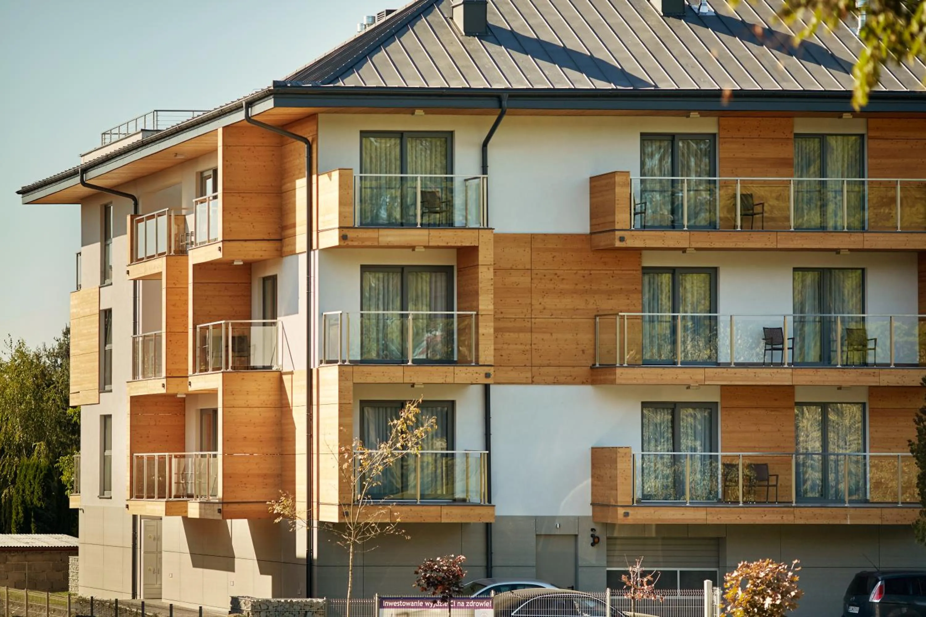 Facade/entrance in Bristol Aparthotel
