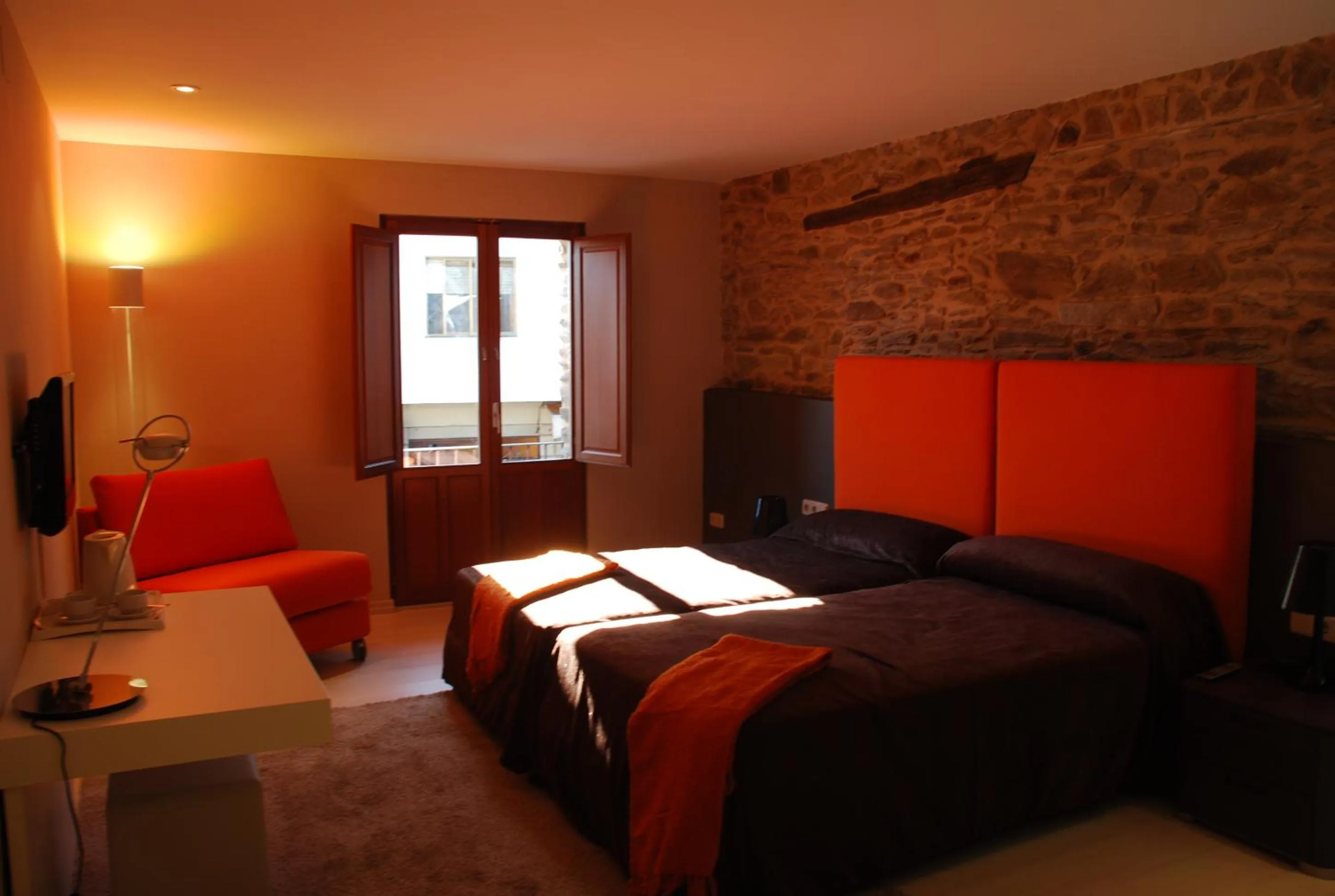 Photo of the whole room, Bed in Posada Real La Pascasia