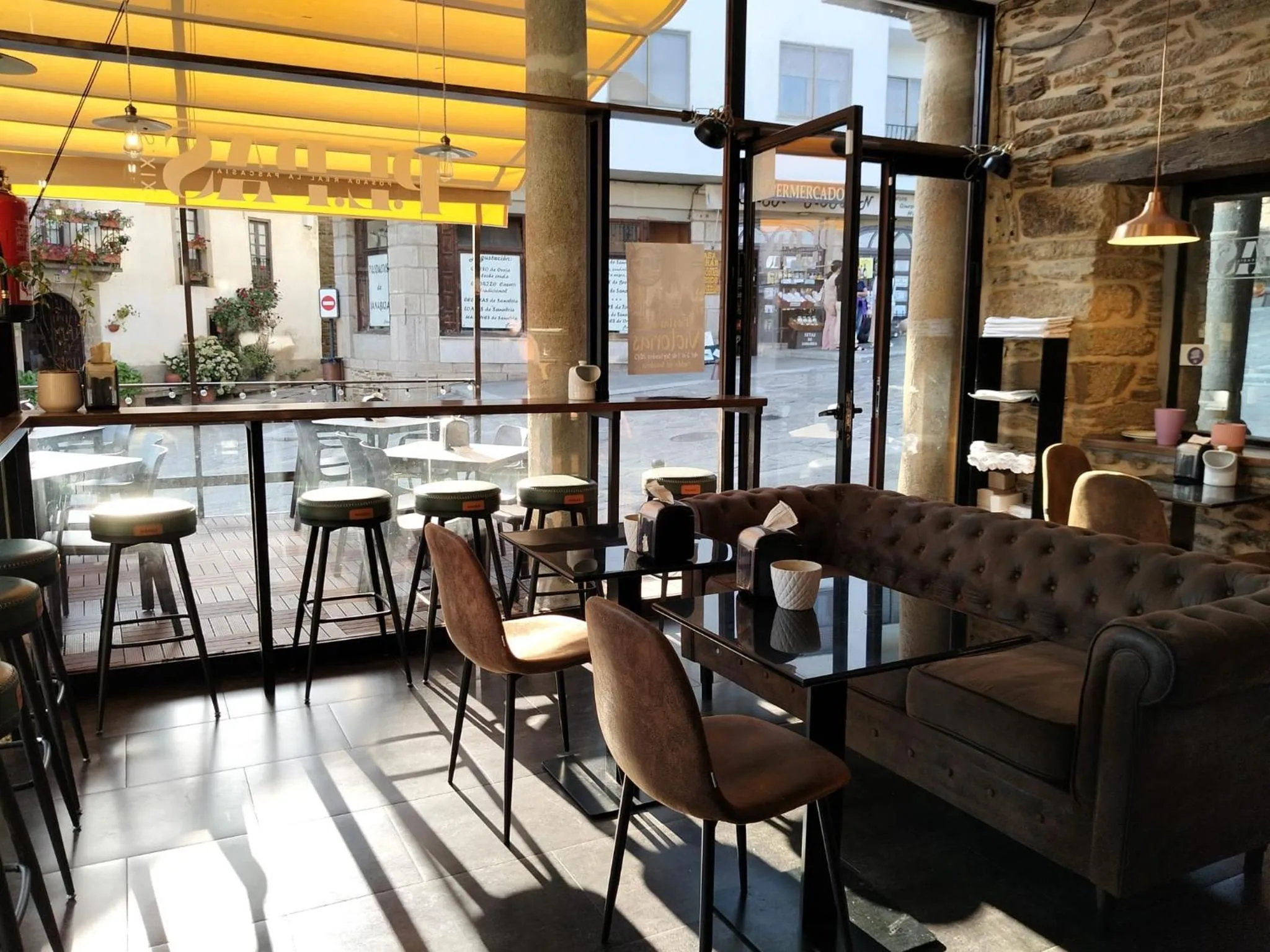 Restaurant/places to eat in Posada Real La Pascasia