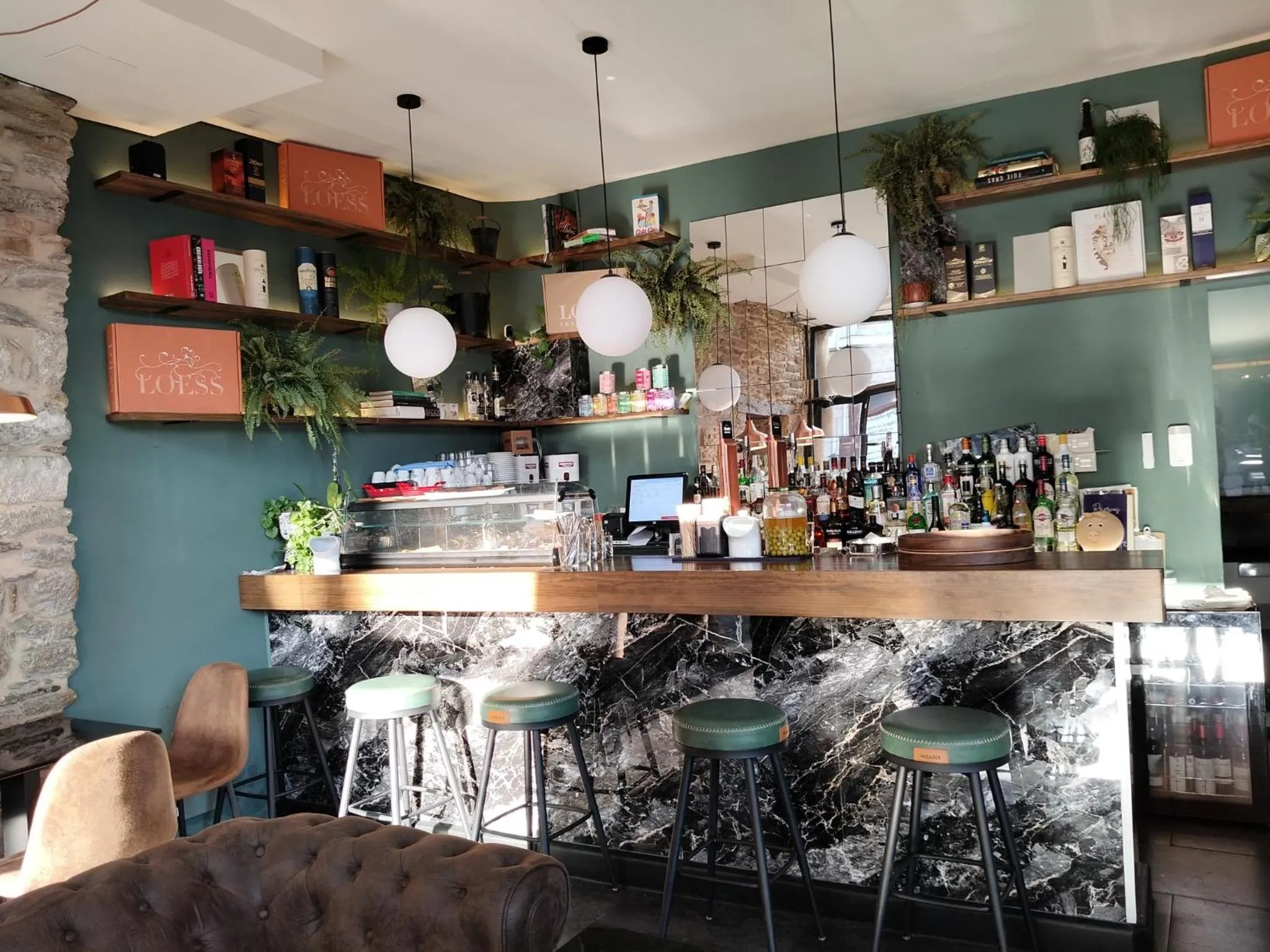 Lounge or bar in Posada Real La Pascasia