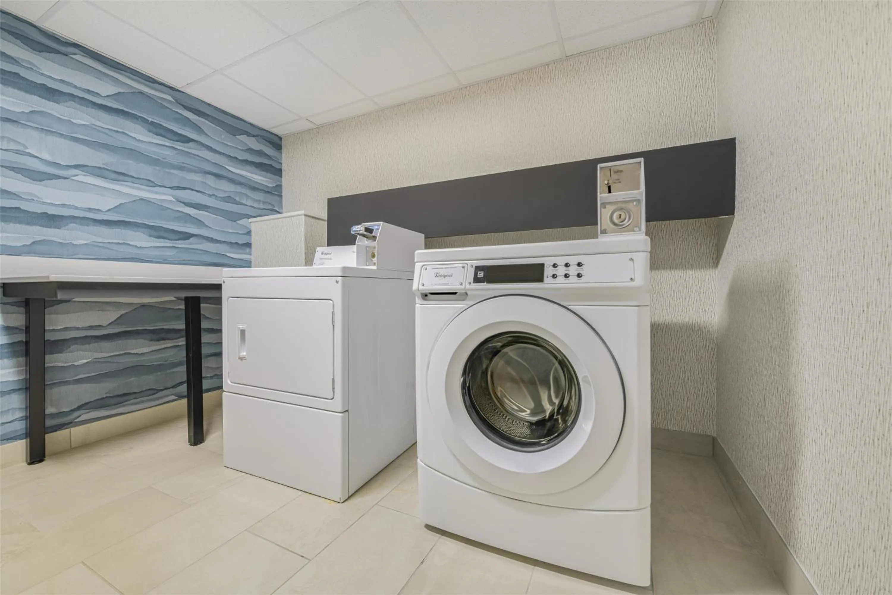 laundry in Hampton Inn Huntsville-Arsenal/South Parkway