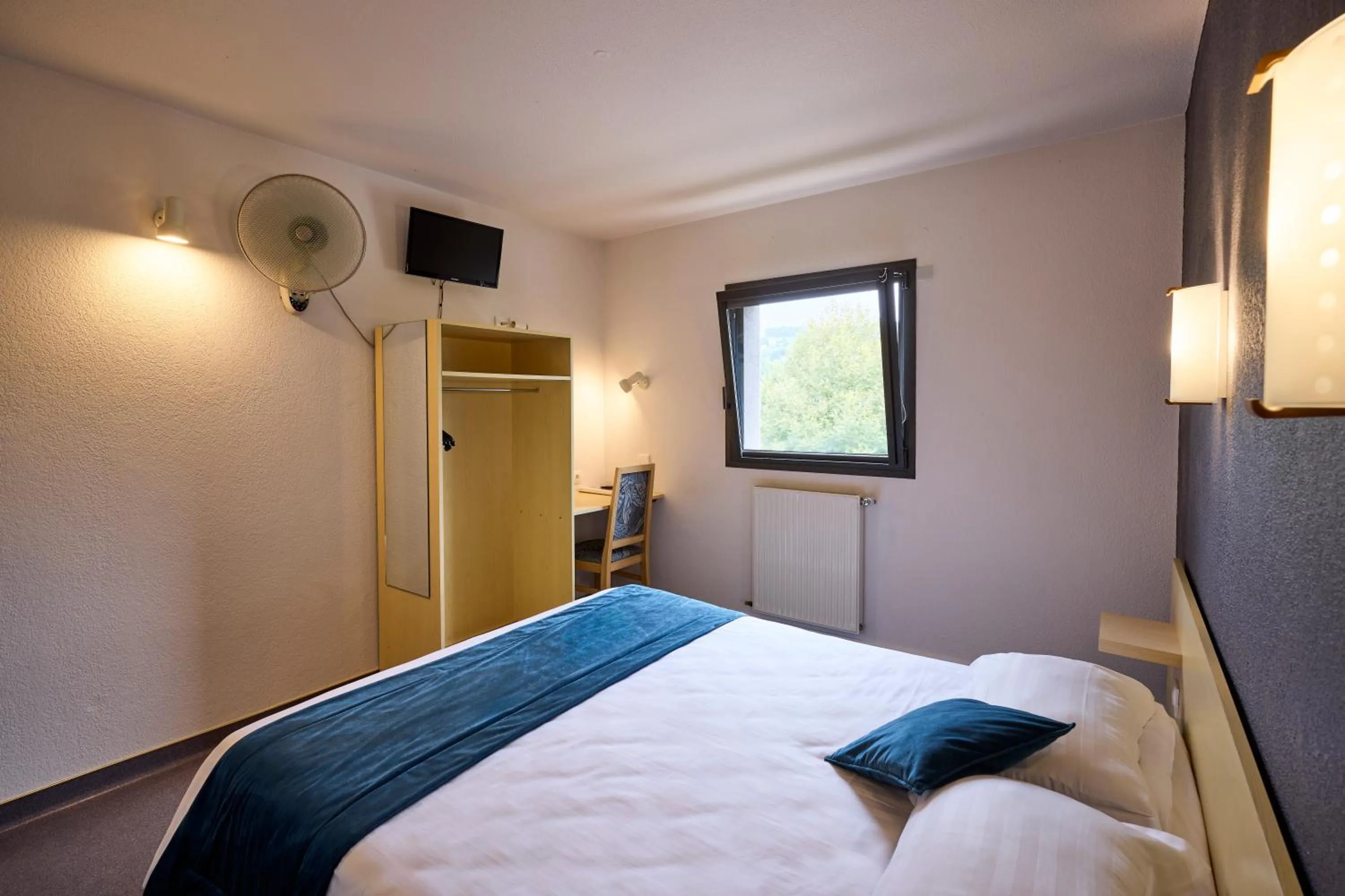 Bedroom, Bed in Hotel Eco - A75