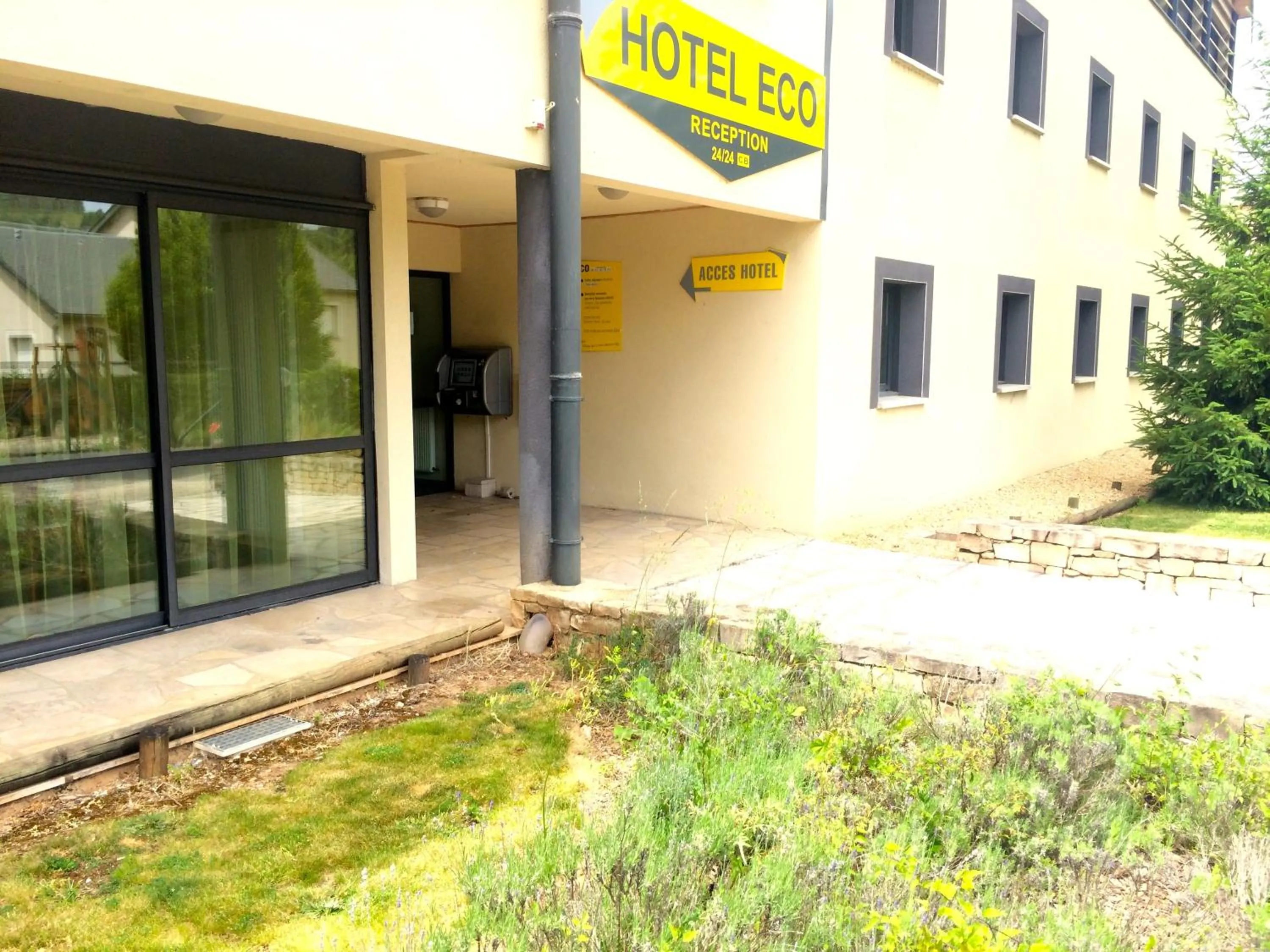 Facade/entrance in Hotel Eco - A75