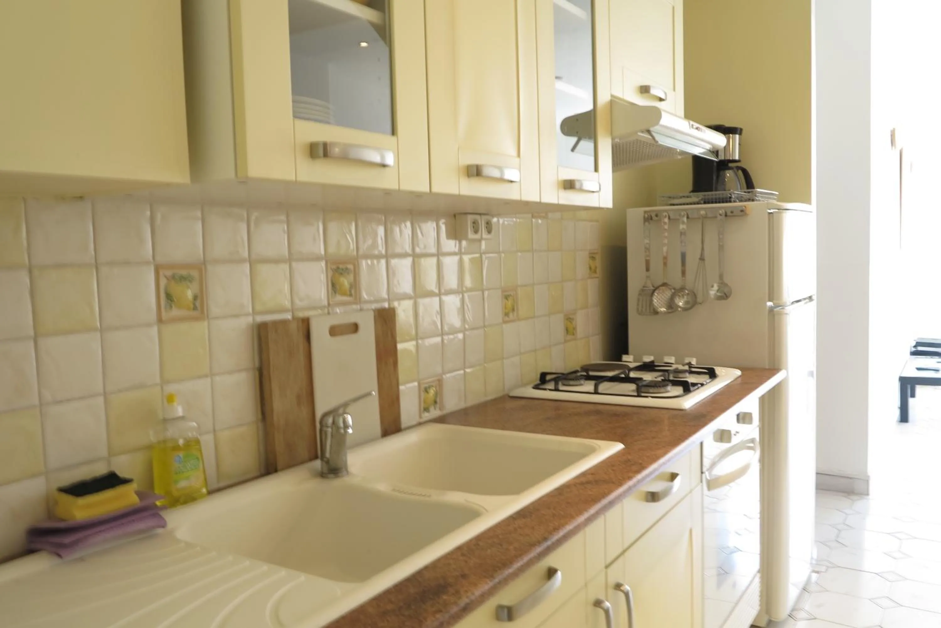 Kitchen or kitchenette in Viva Riviera - 5 Rue Commandant André