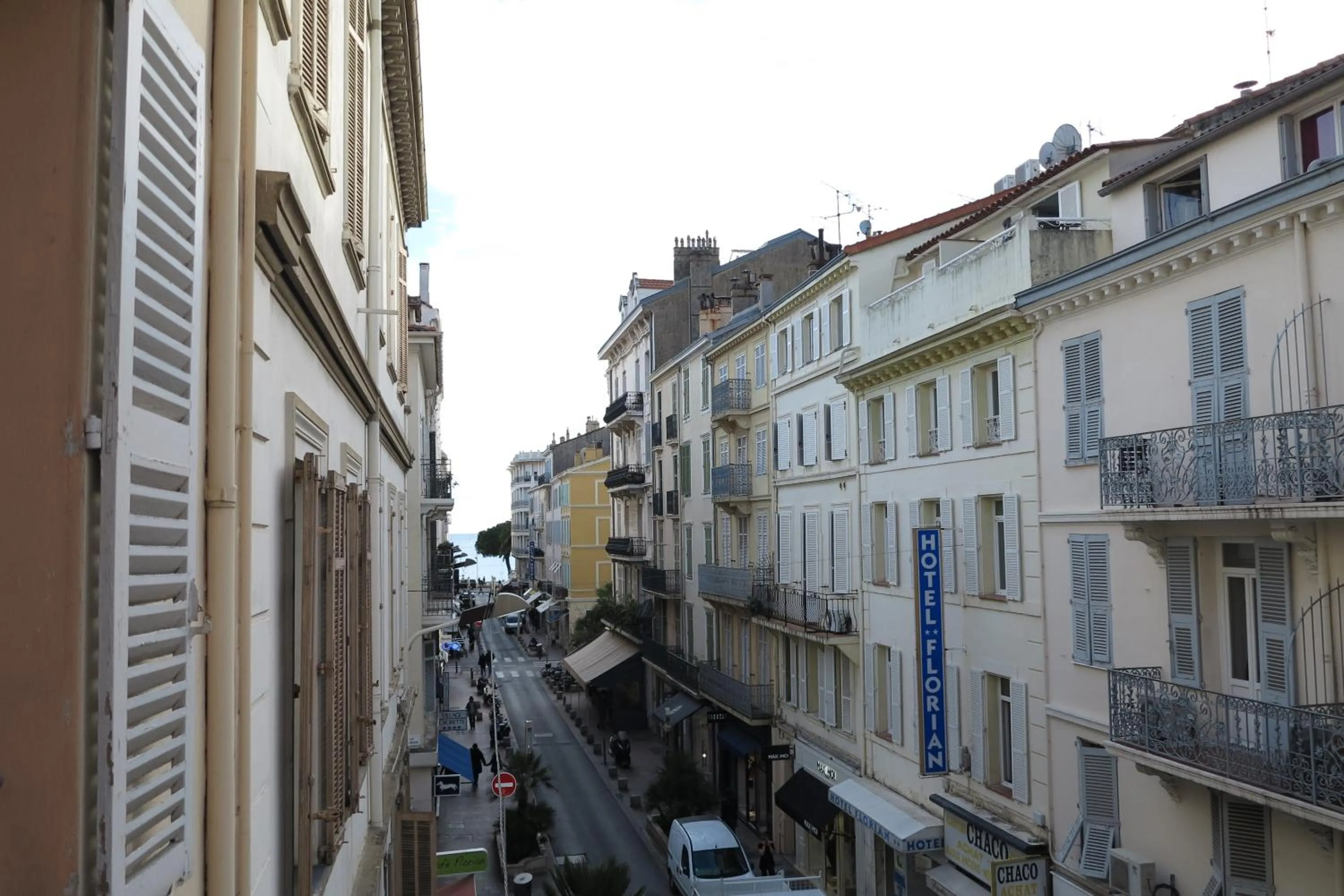 City view in Viva Riviera - 5 Rue Commandant André
