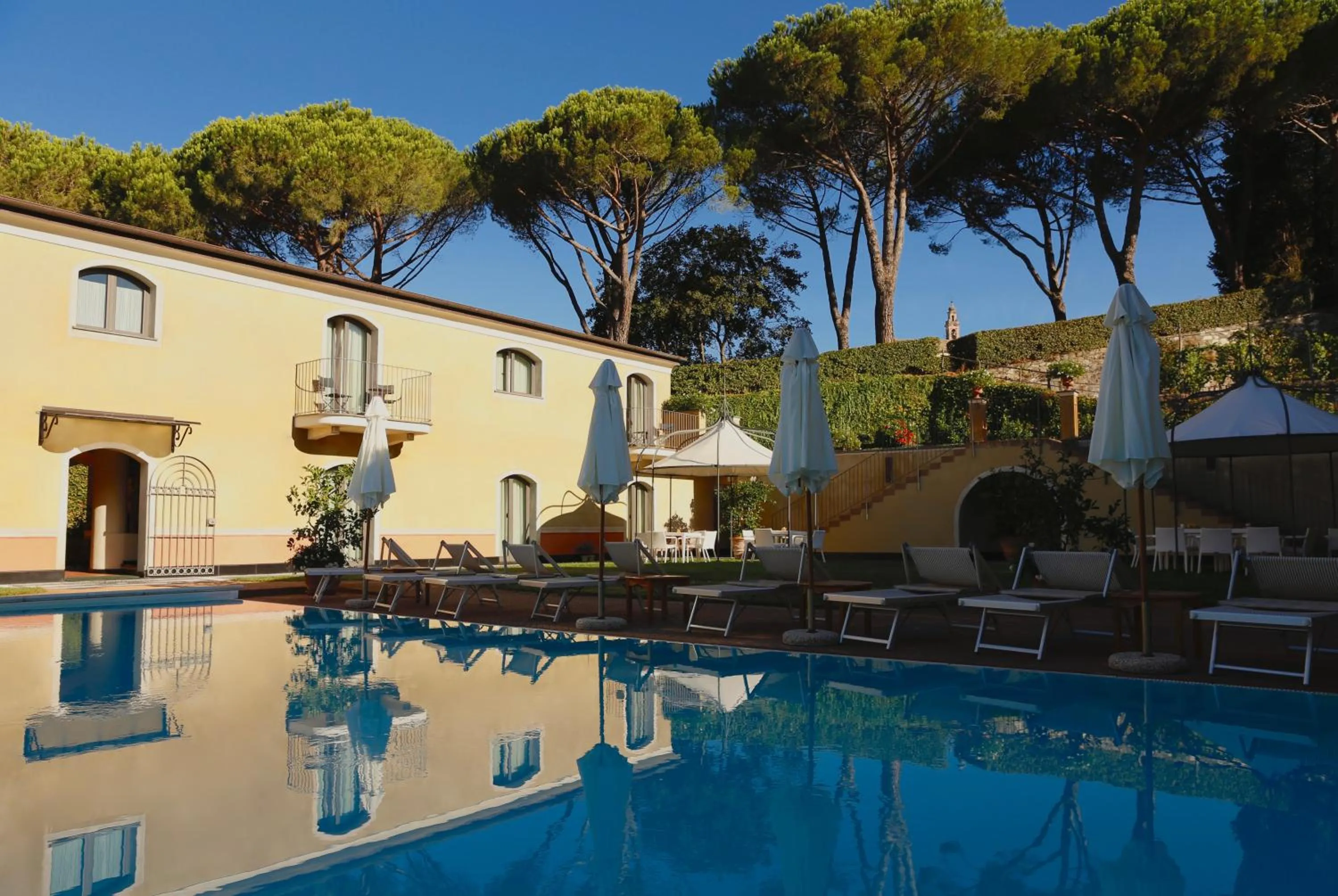 Pool view in Villa Agnese