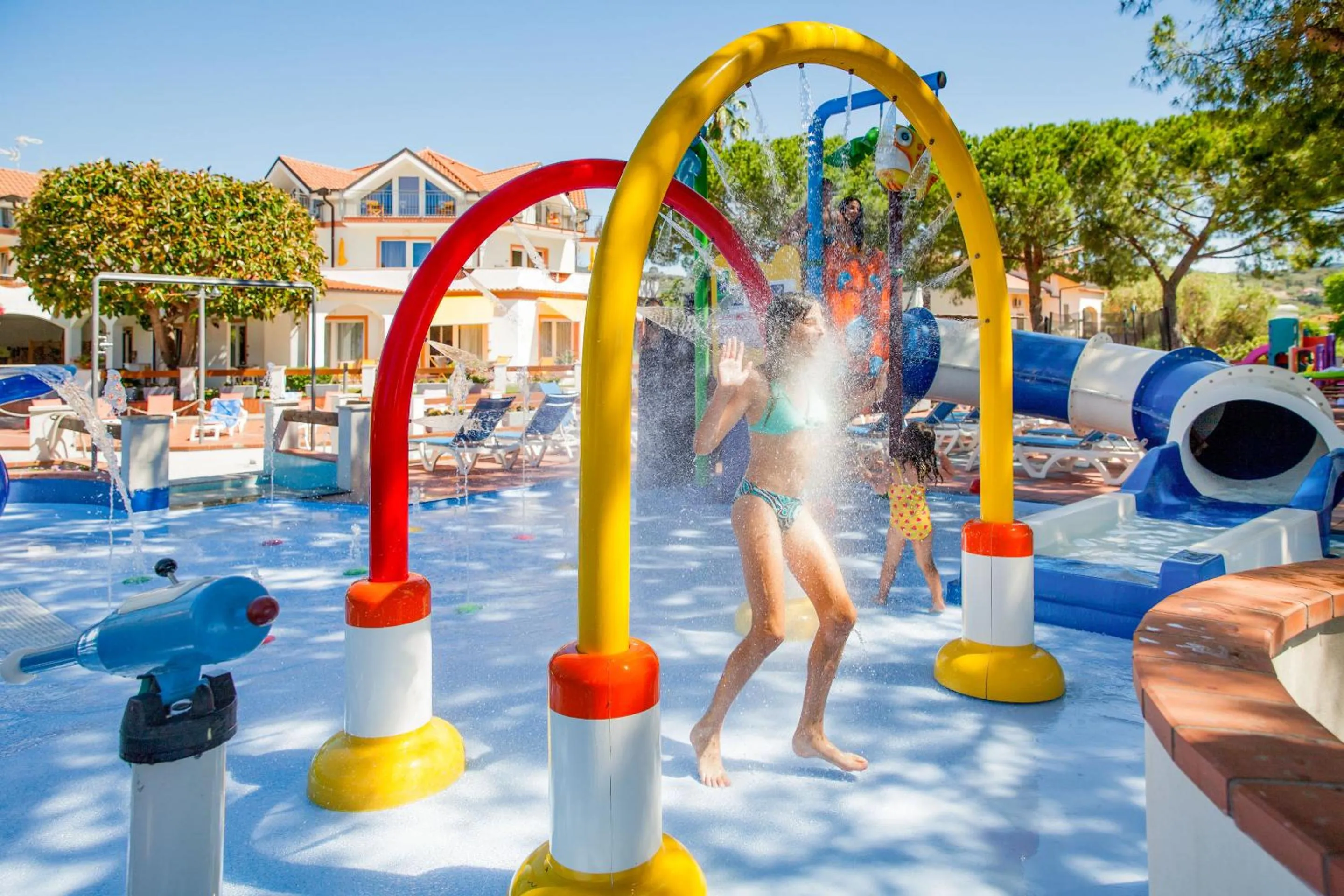 Swimming pool in Diano Sporting Apartments