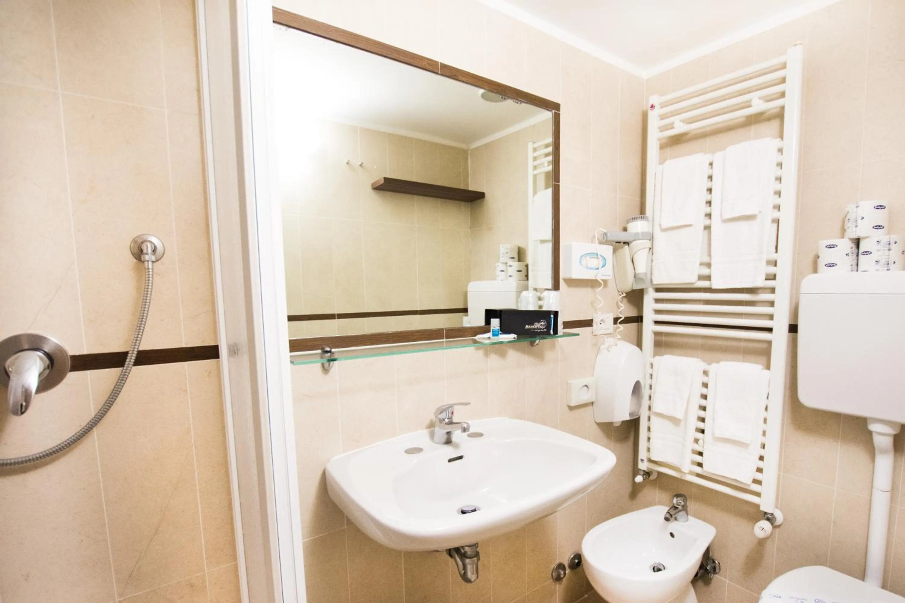 Bathroom in Hotel Dolomiti - Azzurro Club