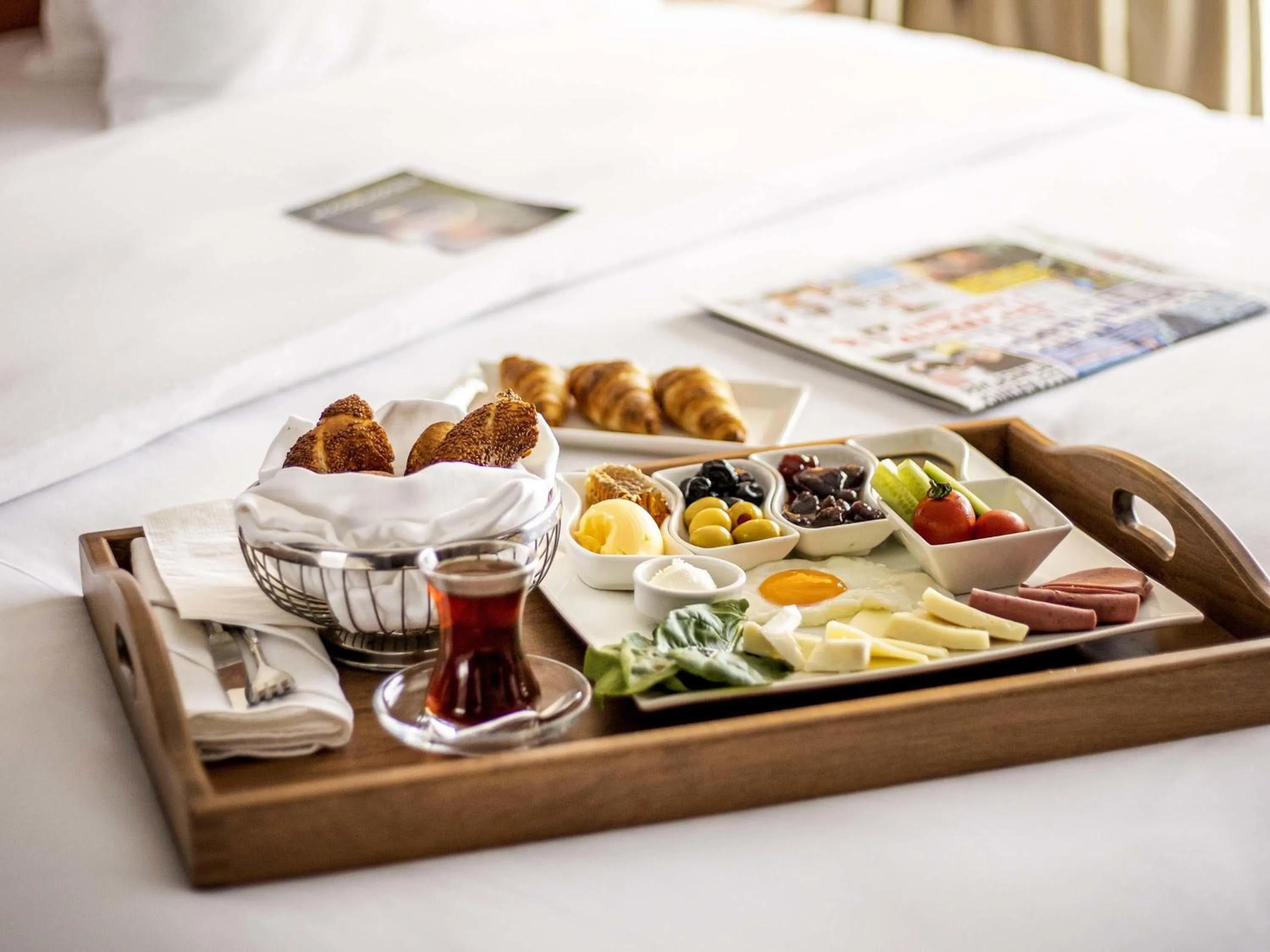 Bedroom in Mercure Istanbul Bakirkoy