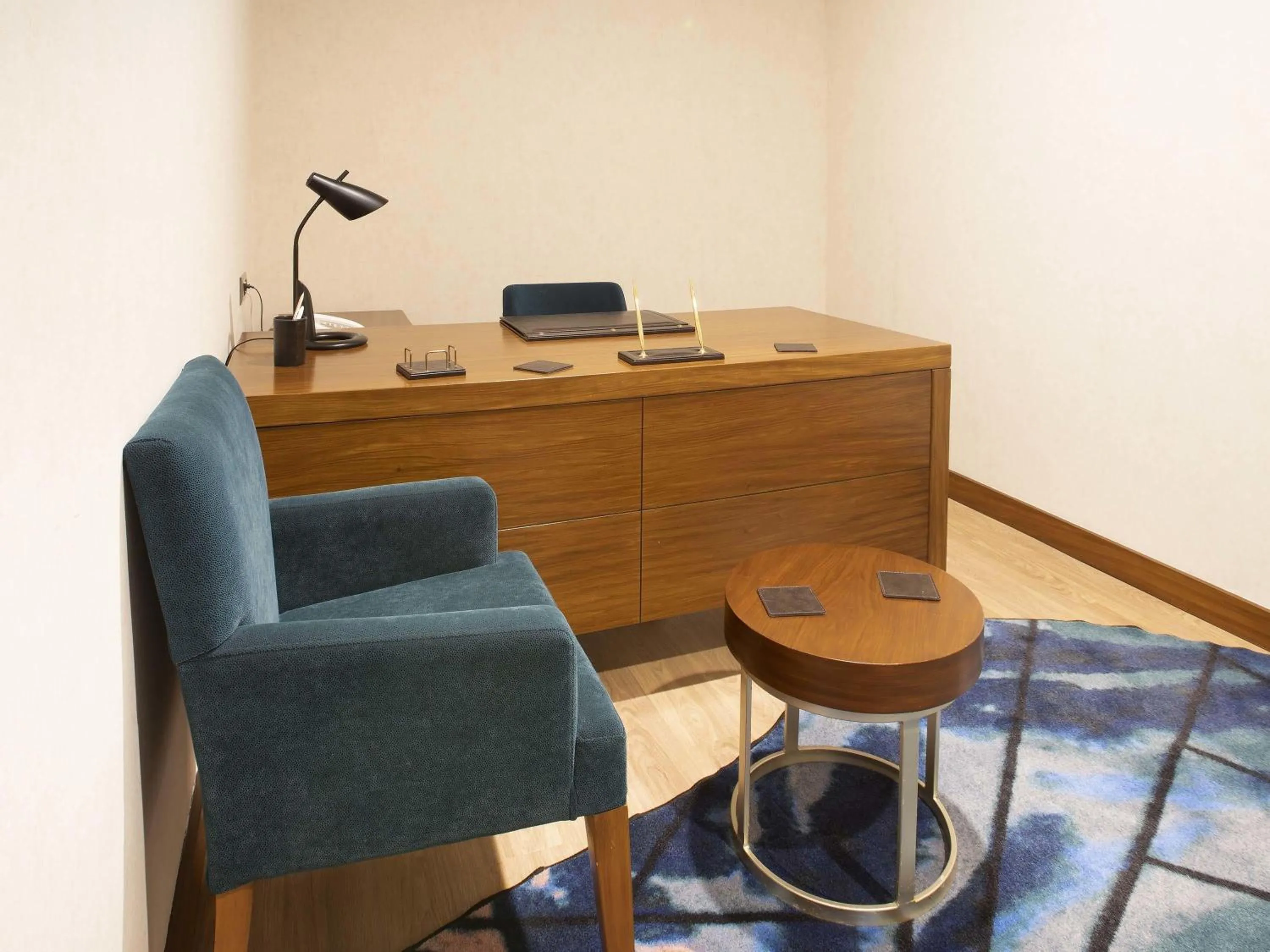 Bedroom in Mercure Istanbul Bakirkoy