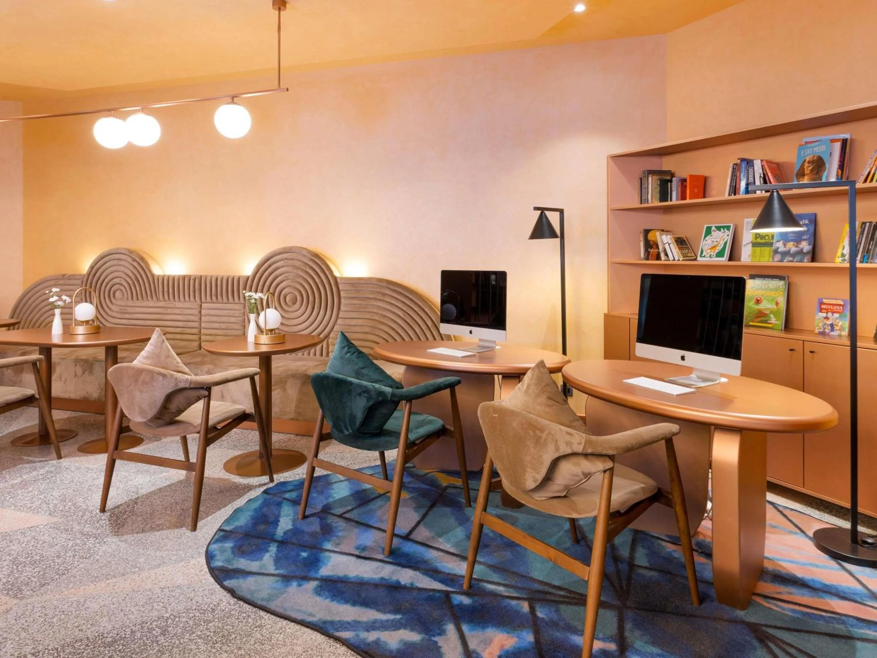 Property building in Mercure Istanbul Bakirkoy