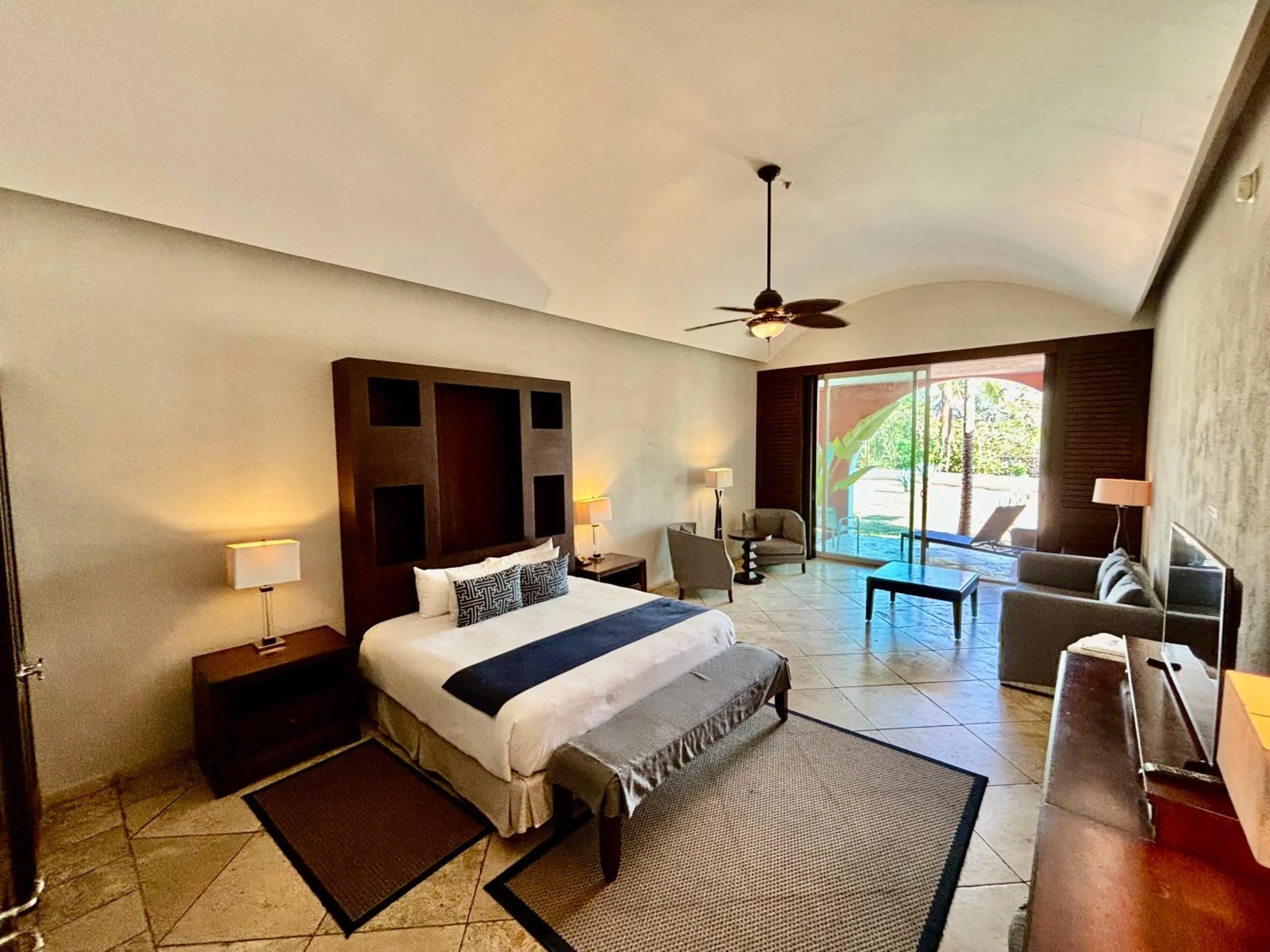 Bed in Hotel Hacienda San Pancho