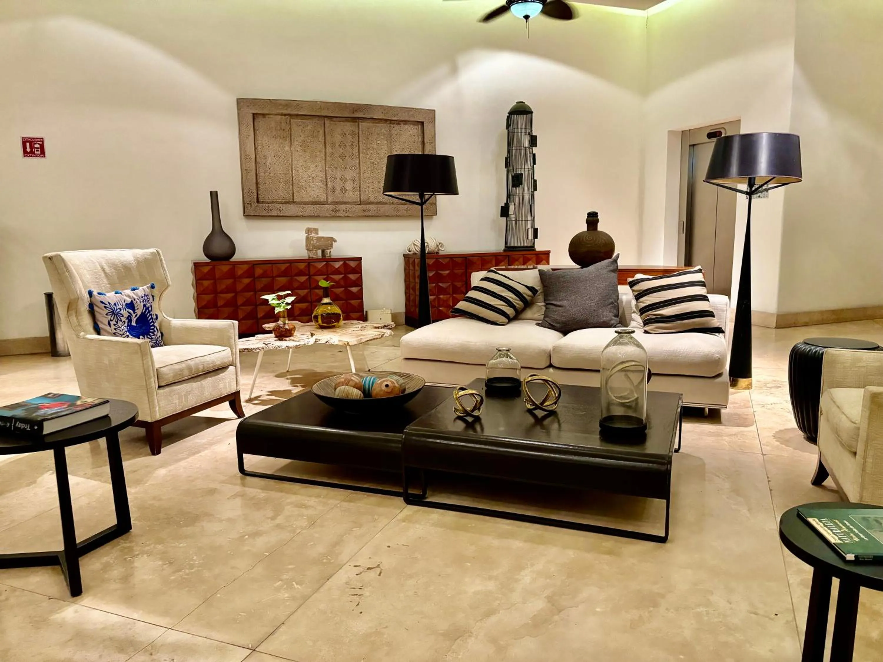 Living room in Hotel Hacienda San Pancho