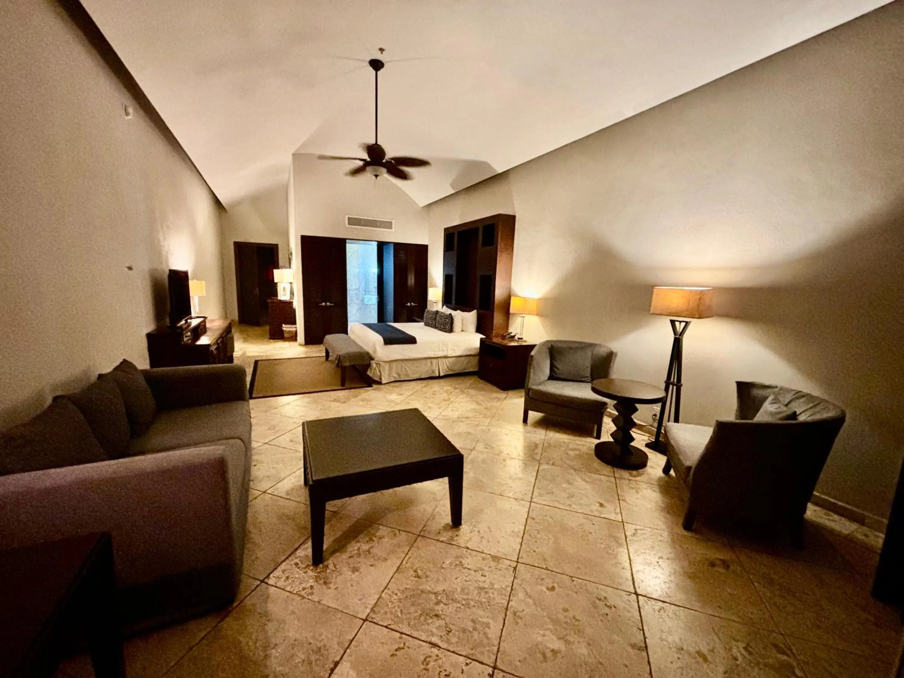 Bed in Hotel Hacienda San Pancho