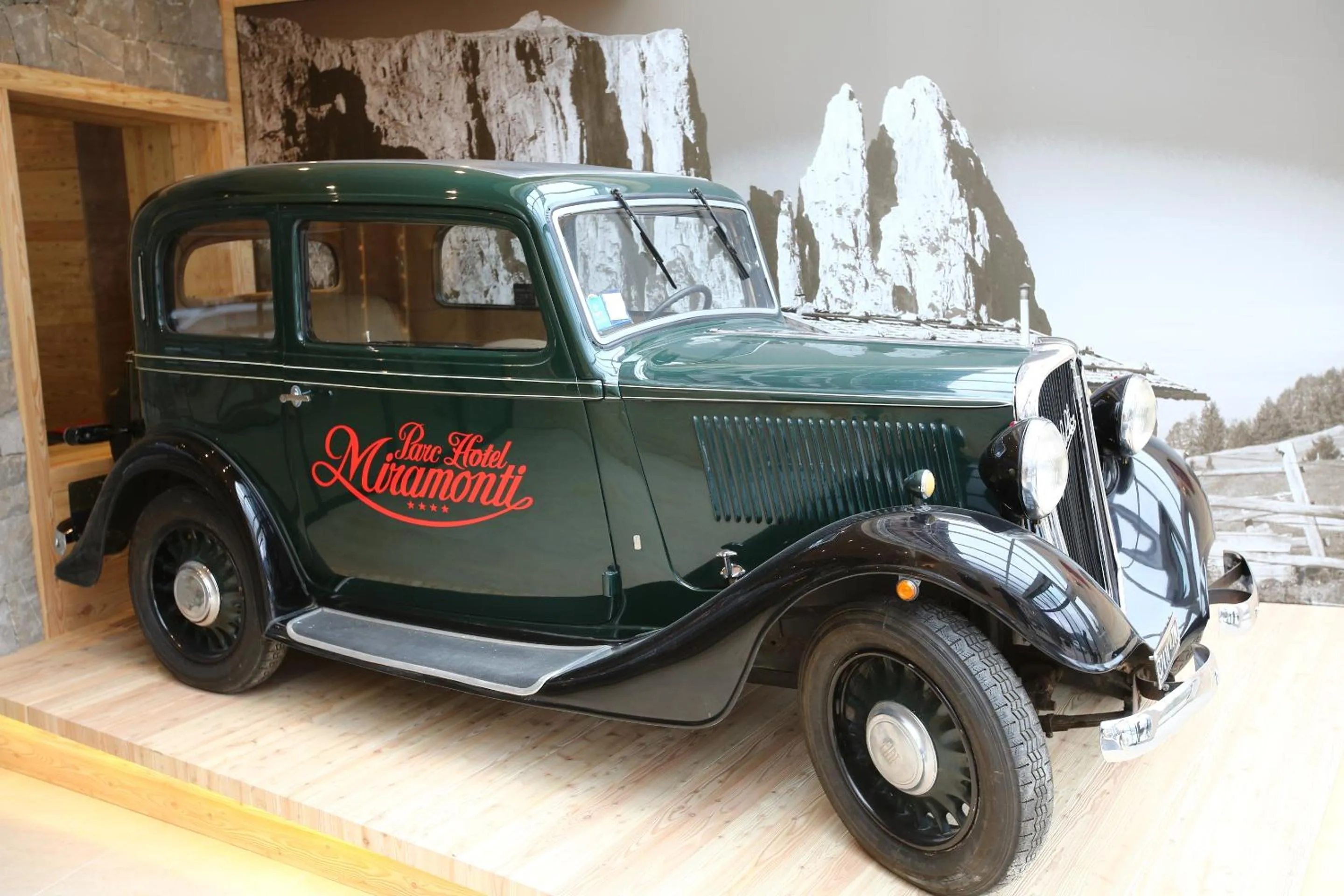 Decorative detail in Parc Hotel Miramonti