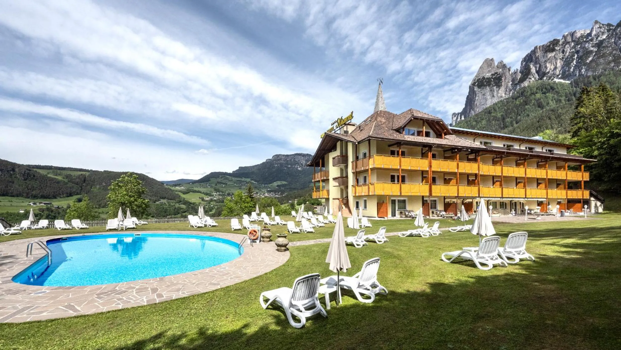 Spring in Parc Hotel Miramonti