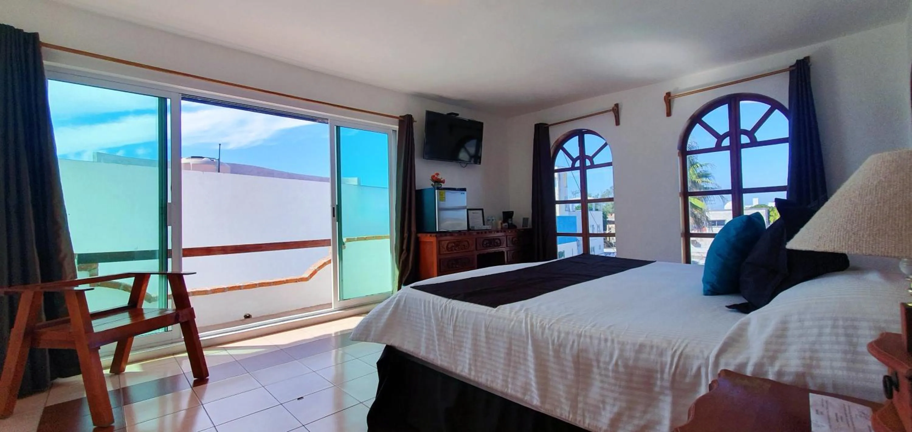 Bed in Hill House Mazatlan - Bed & Breakfast