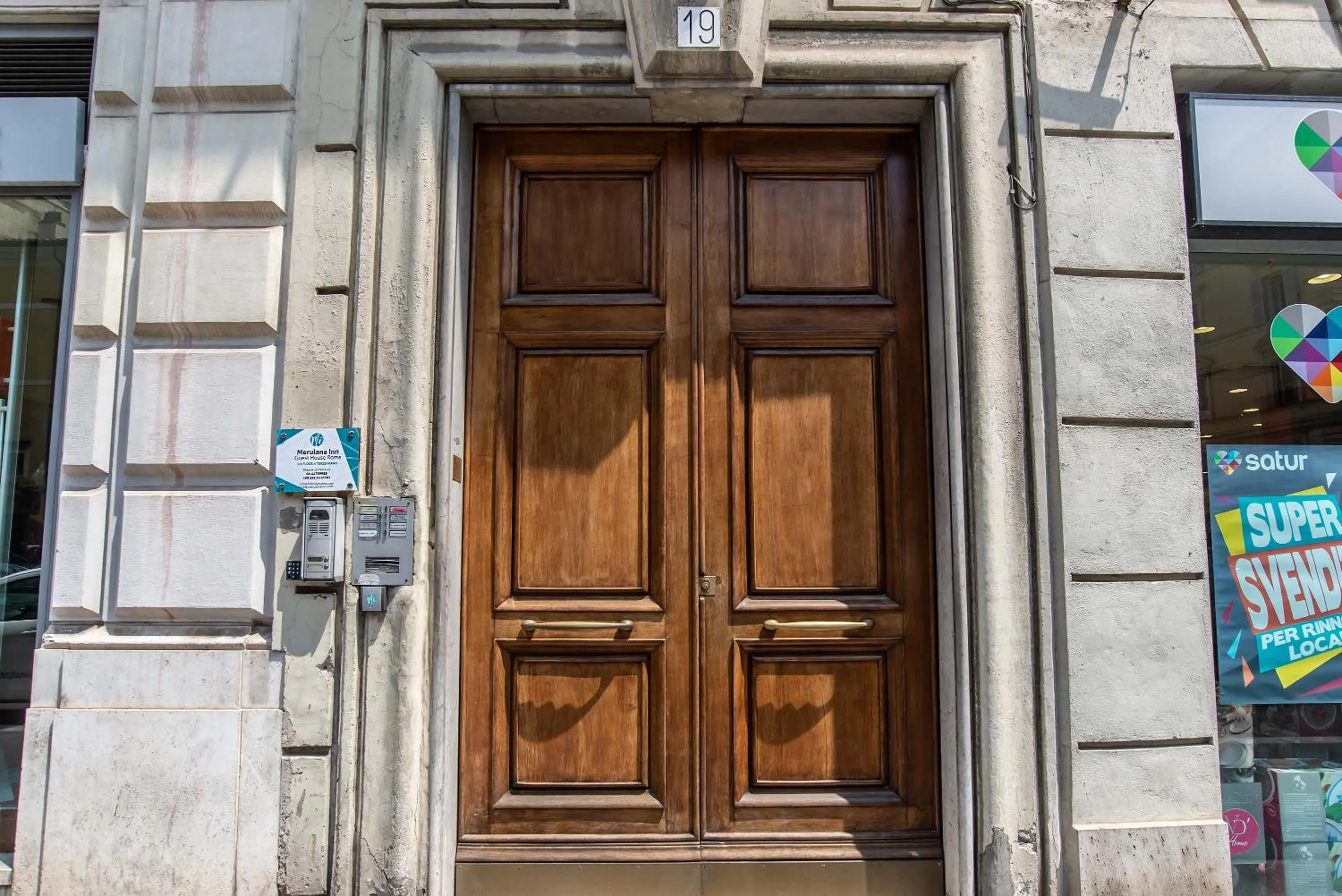 Facade/entrance in Merulana Inn Guest House