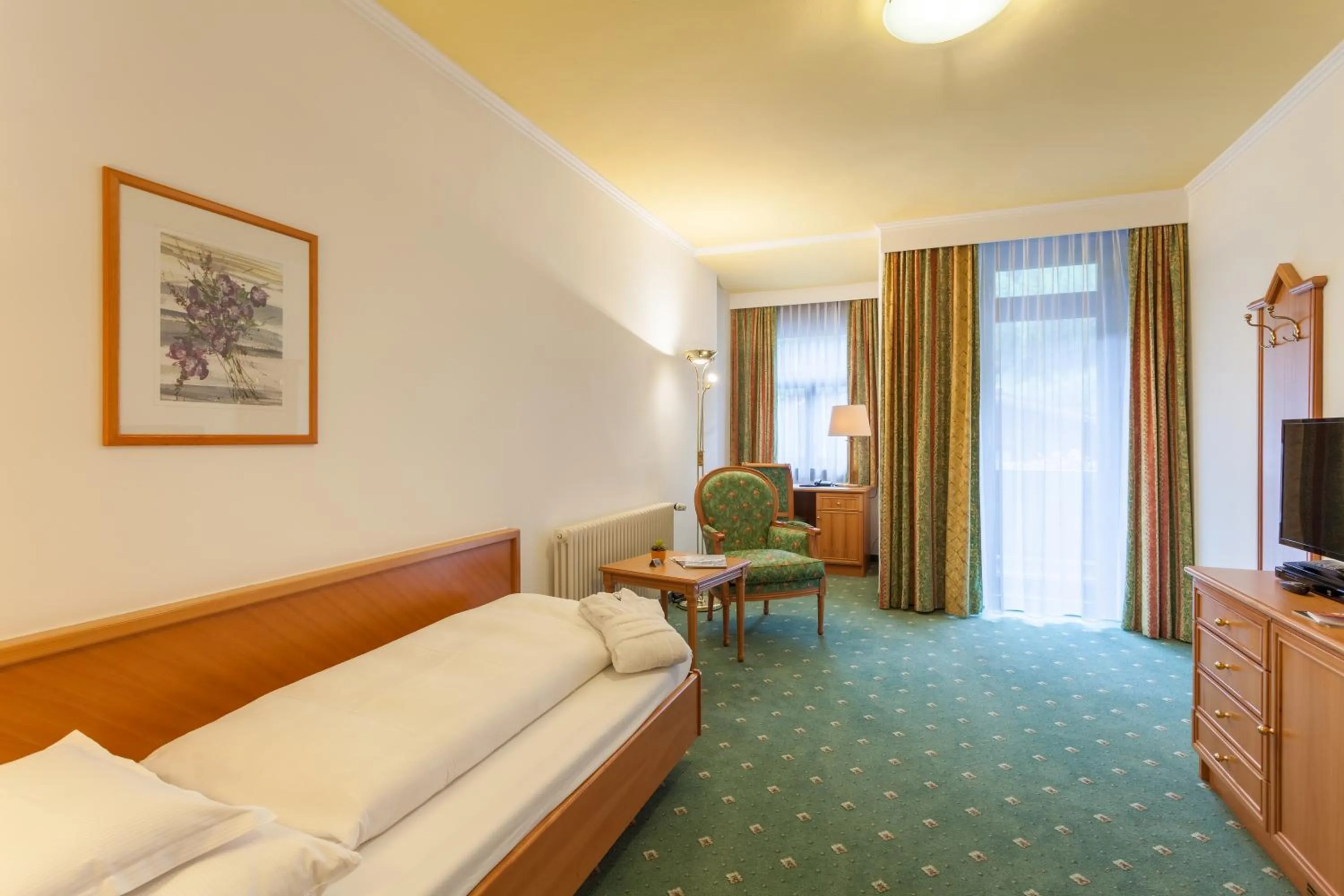 Bedroom, Bed in Hotel Post