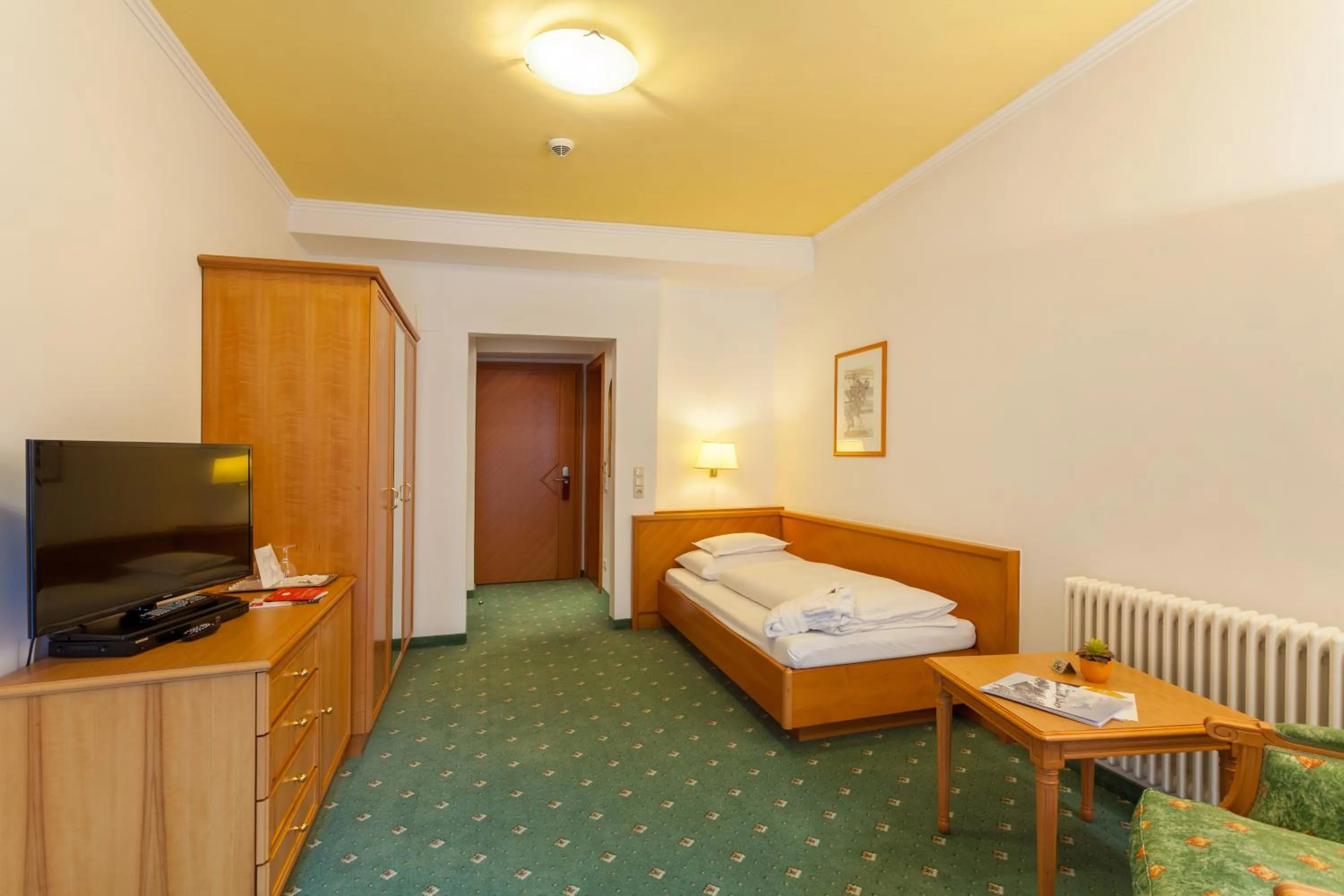 Bedroom, Bed in Hotel Post