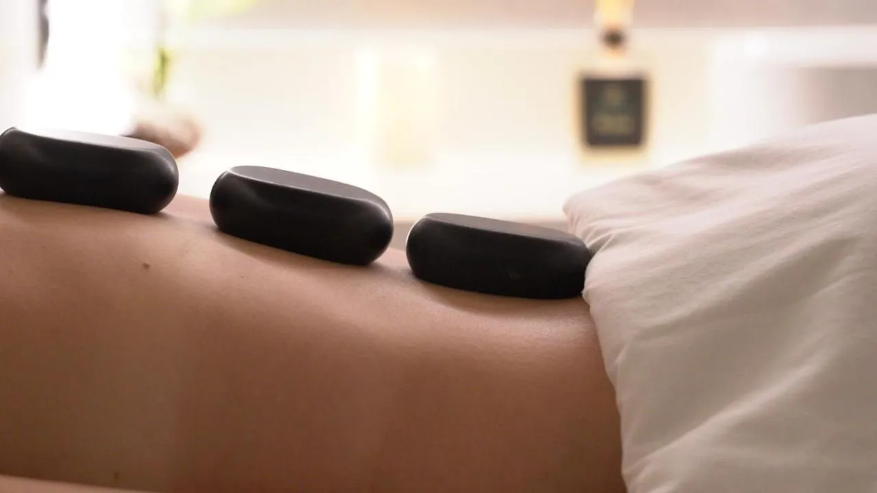 Spa and wellness centre/facilities, Bed in Dan Caesarea Resort