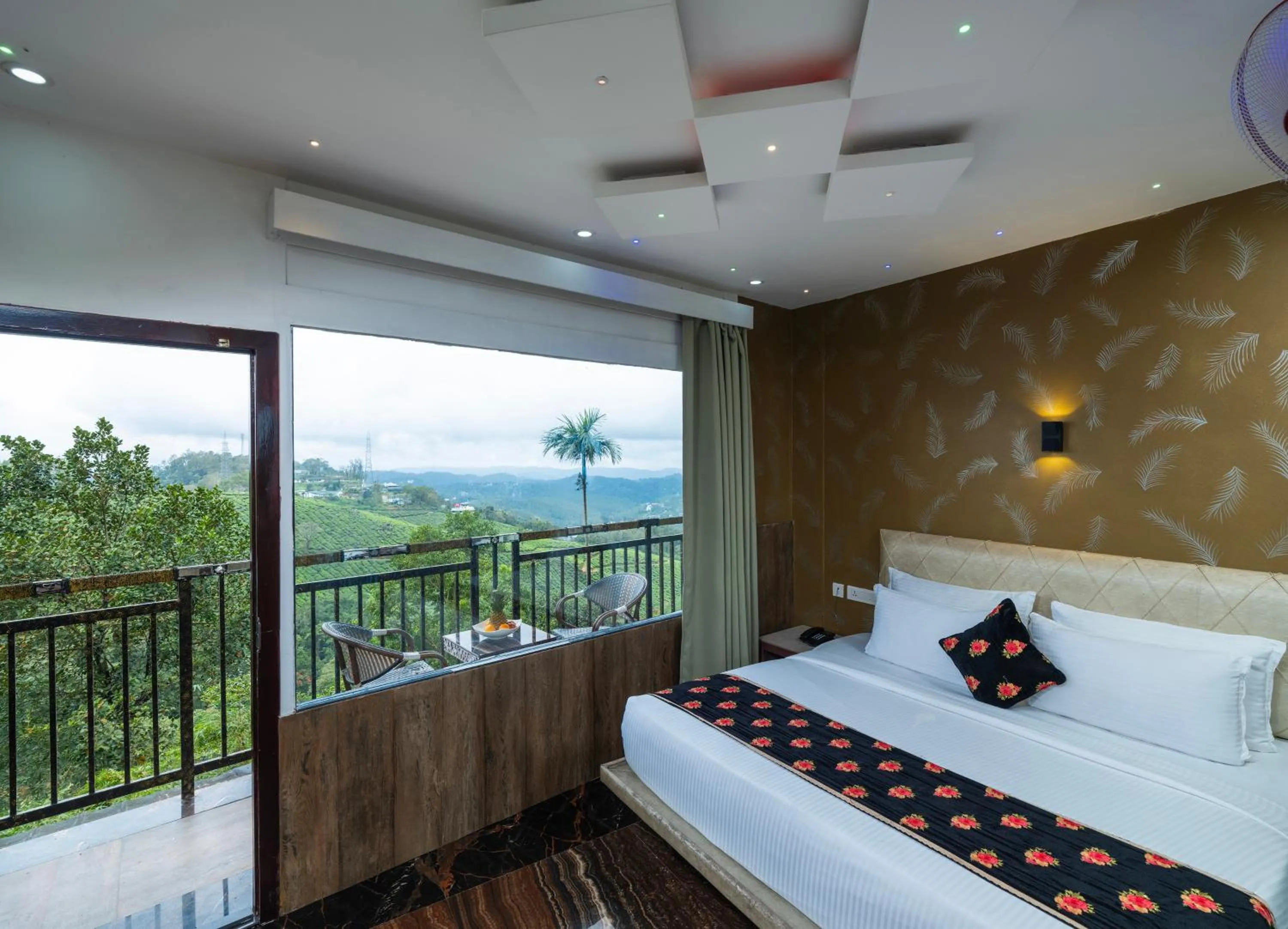 Photo of the whole room, Bed in Parakkat Nature Resort