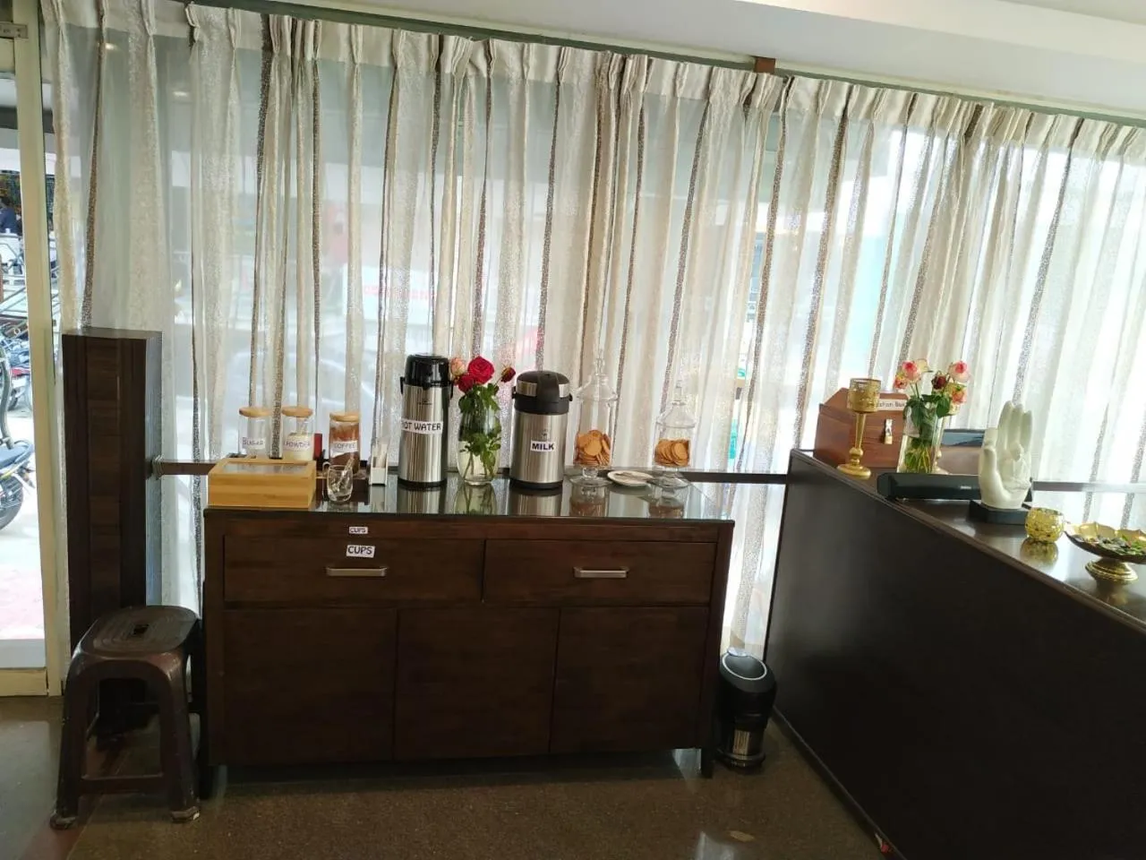 Coffee/tea facilities in Sai Pavilion