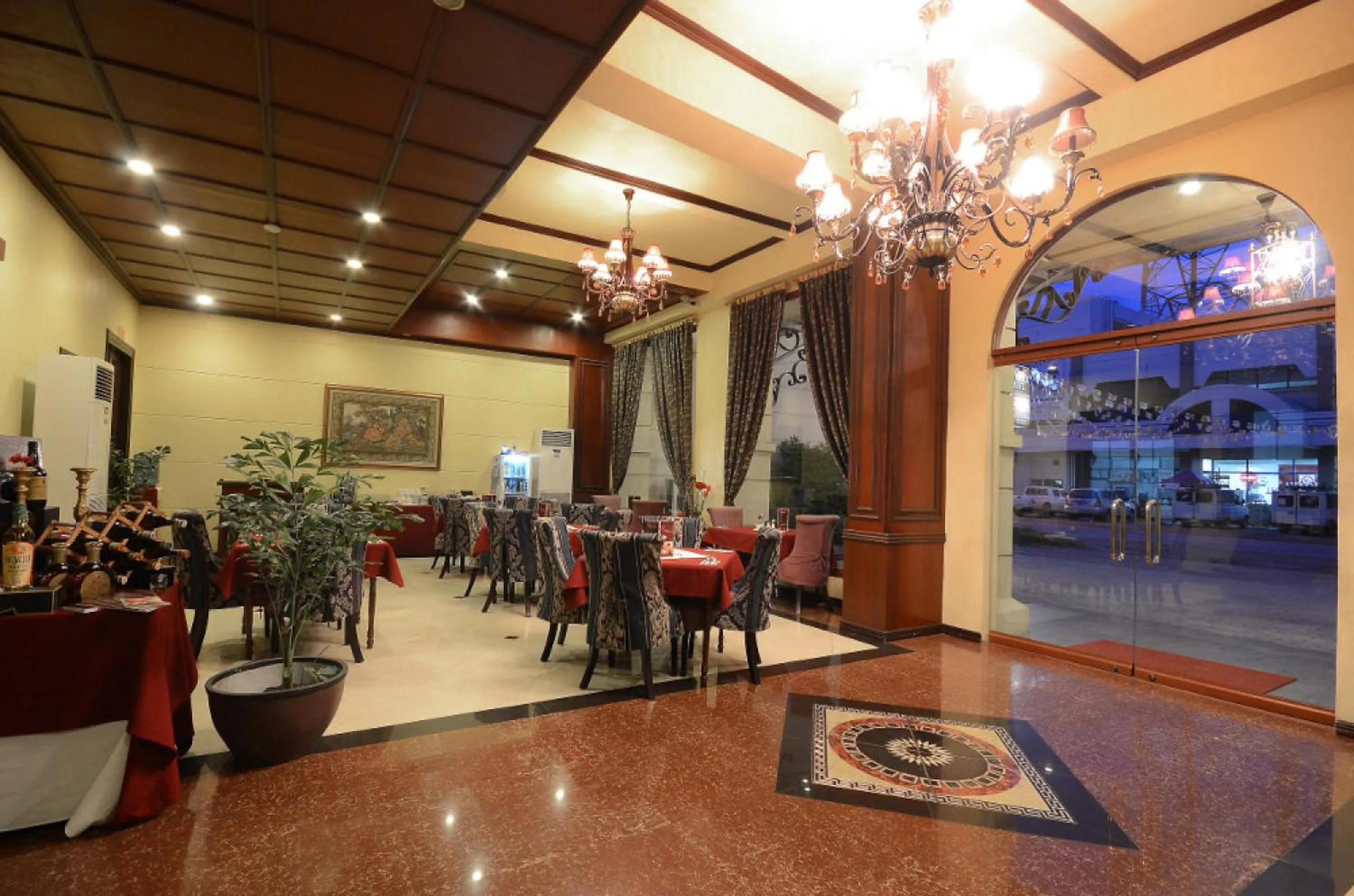 Restaurant/places to eat in Hotel San Marco