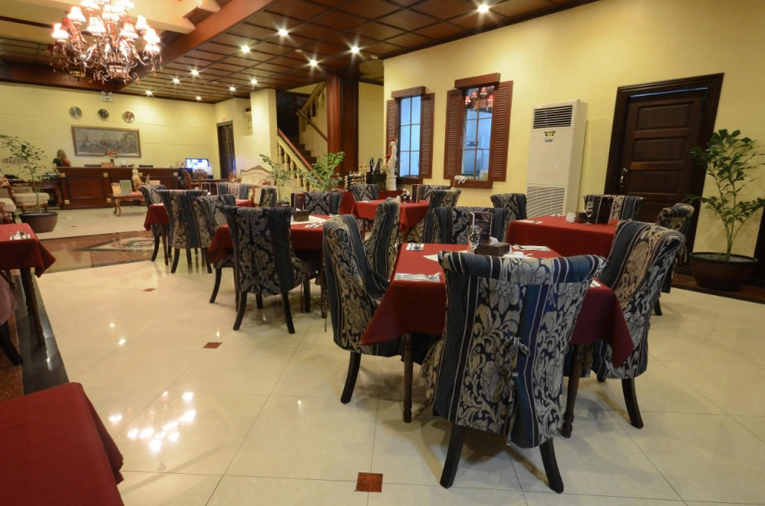 Restaurant/places to eat in Hotel San Marco